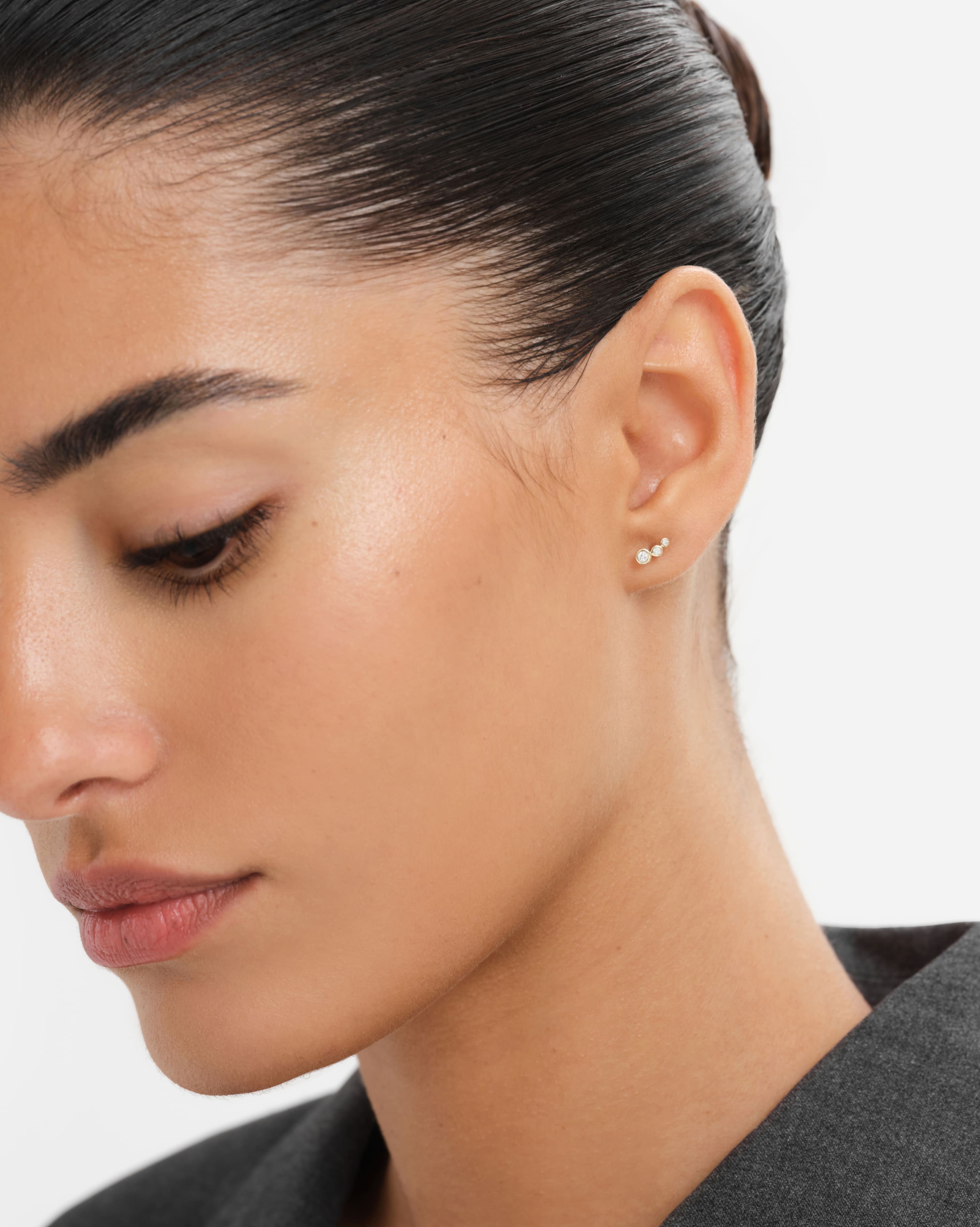 Avanti Threaded Stud