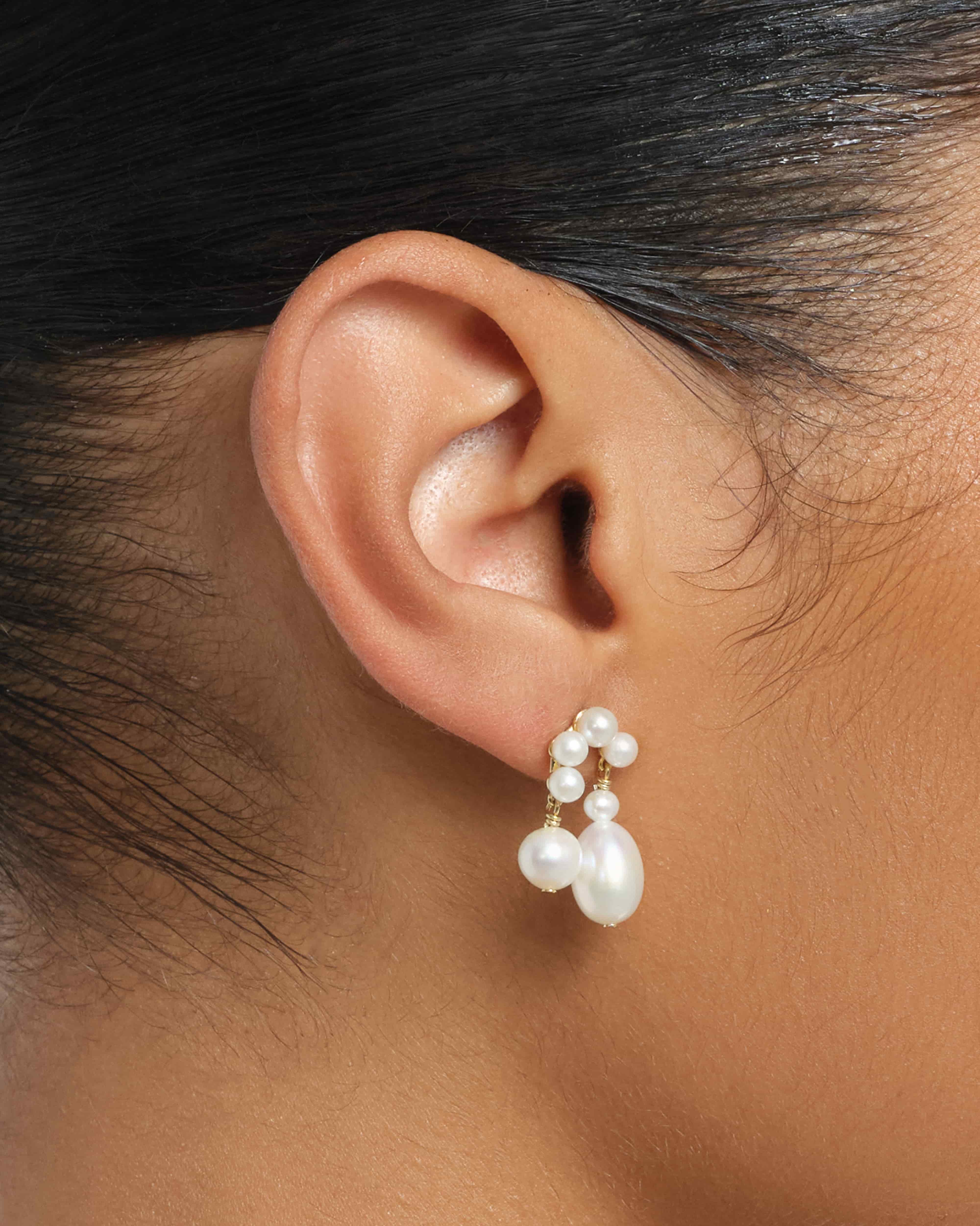 Cambre Earrings
