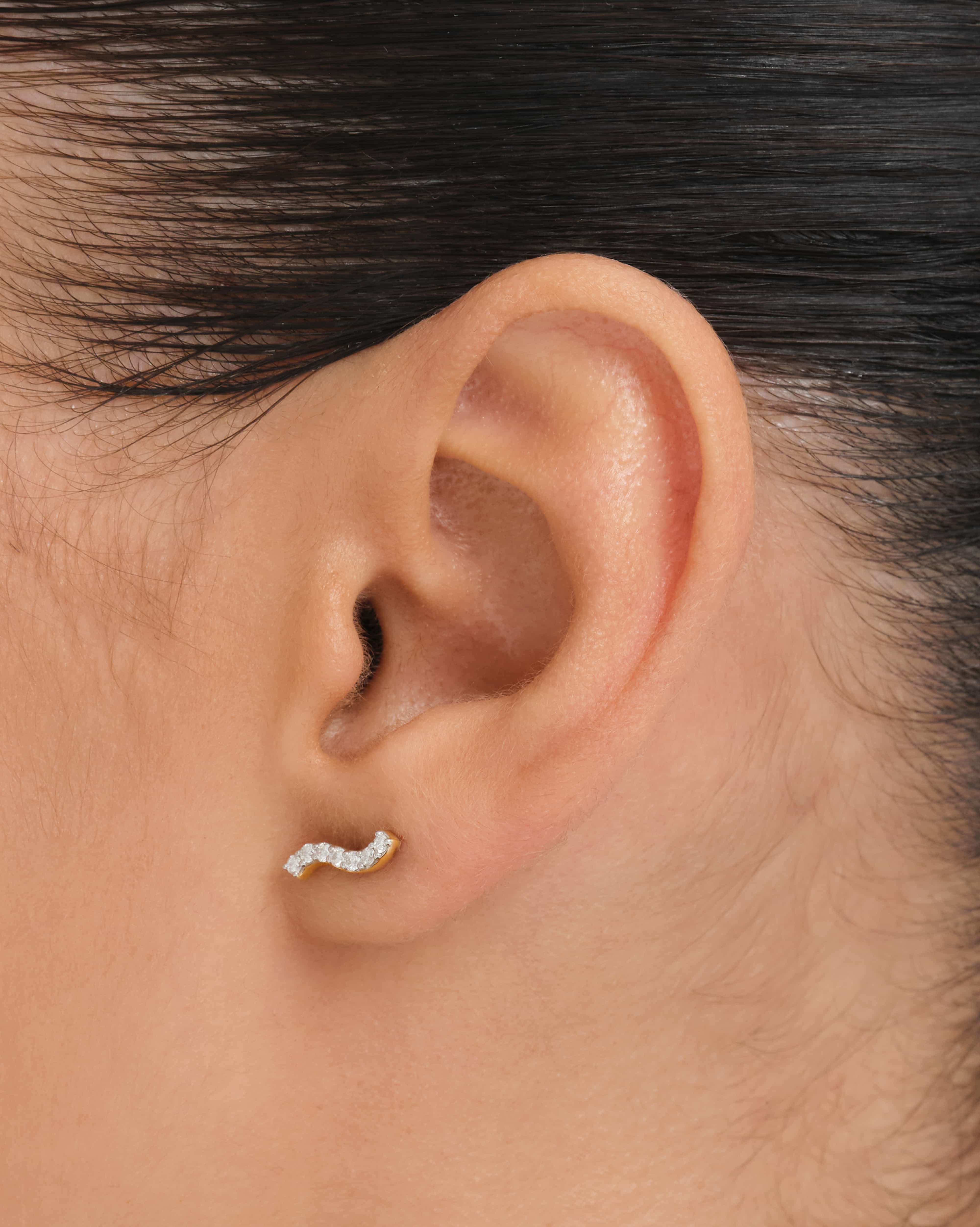 Crescendo Single Earring