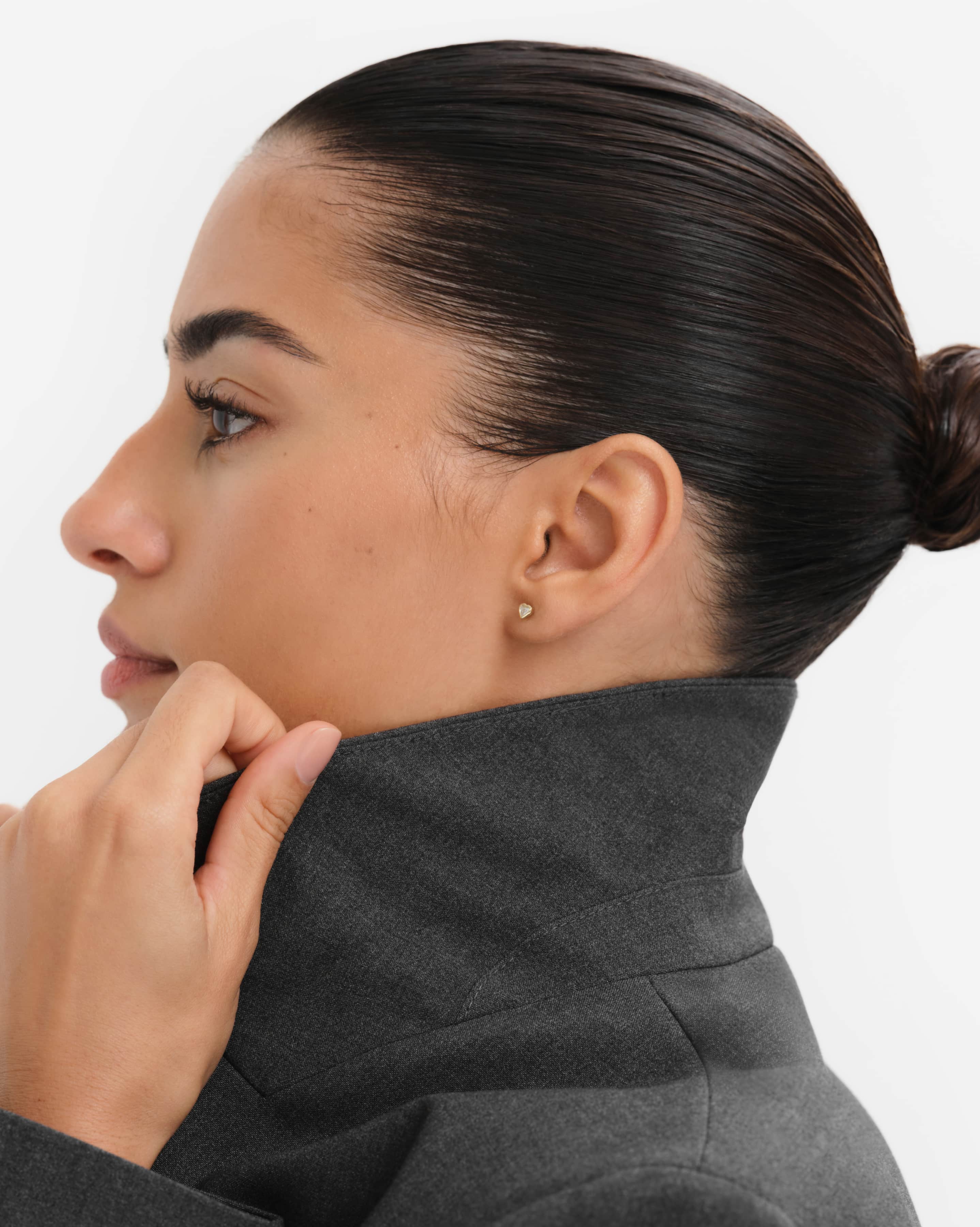 Désir Threaded Stud