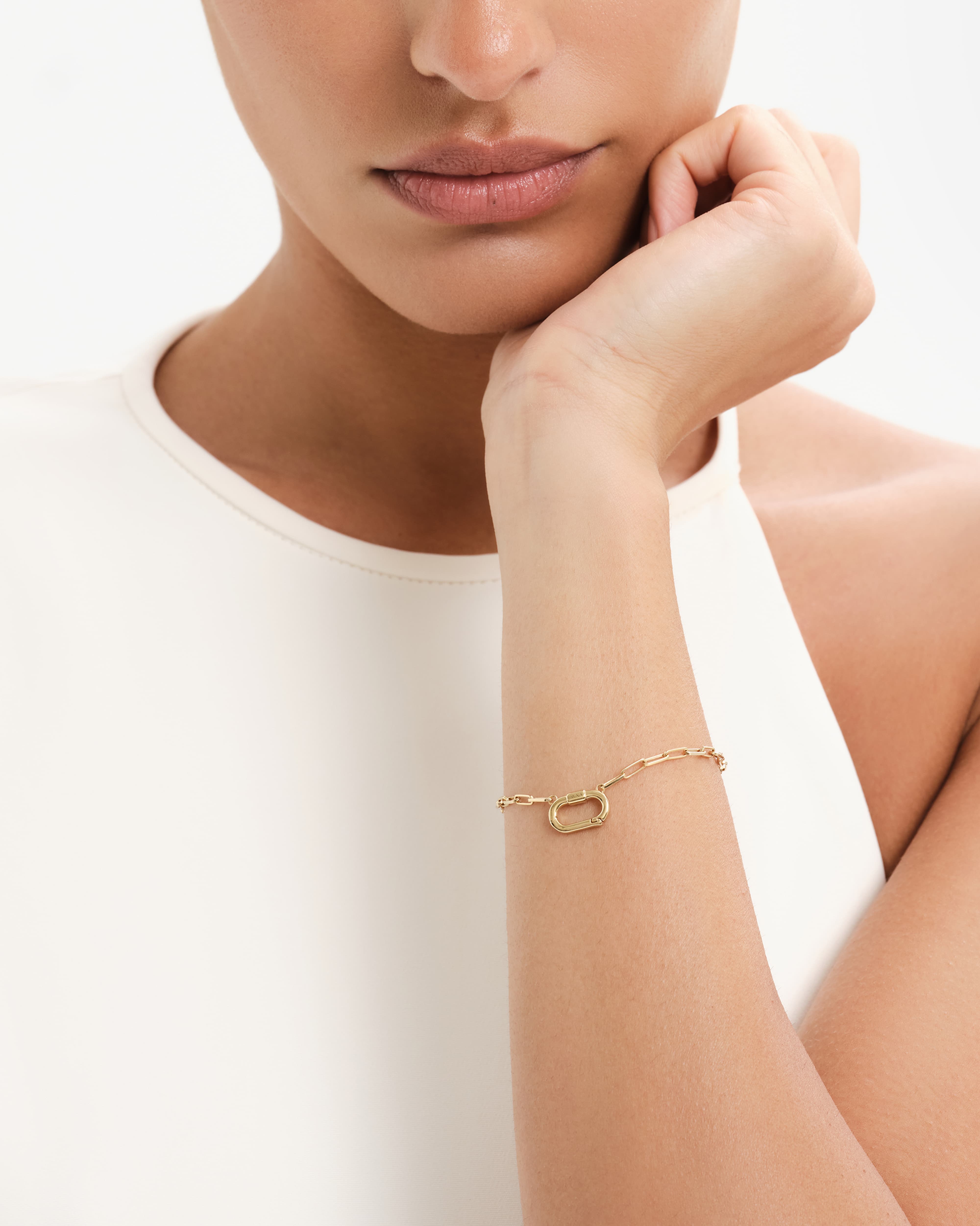 Elea Charm Clasp Bracelet