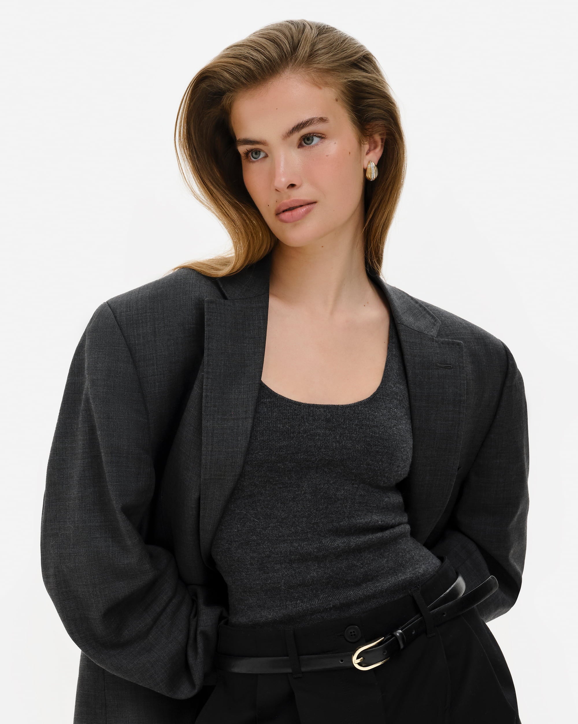 Emelie Drop Earrings