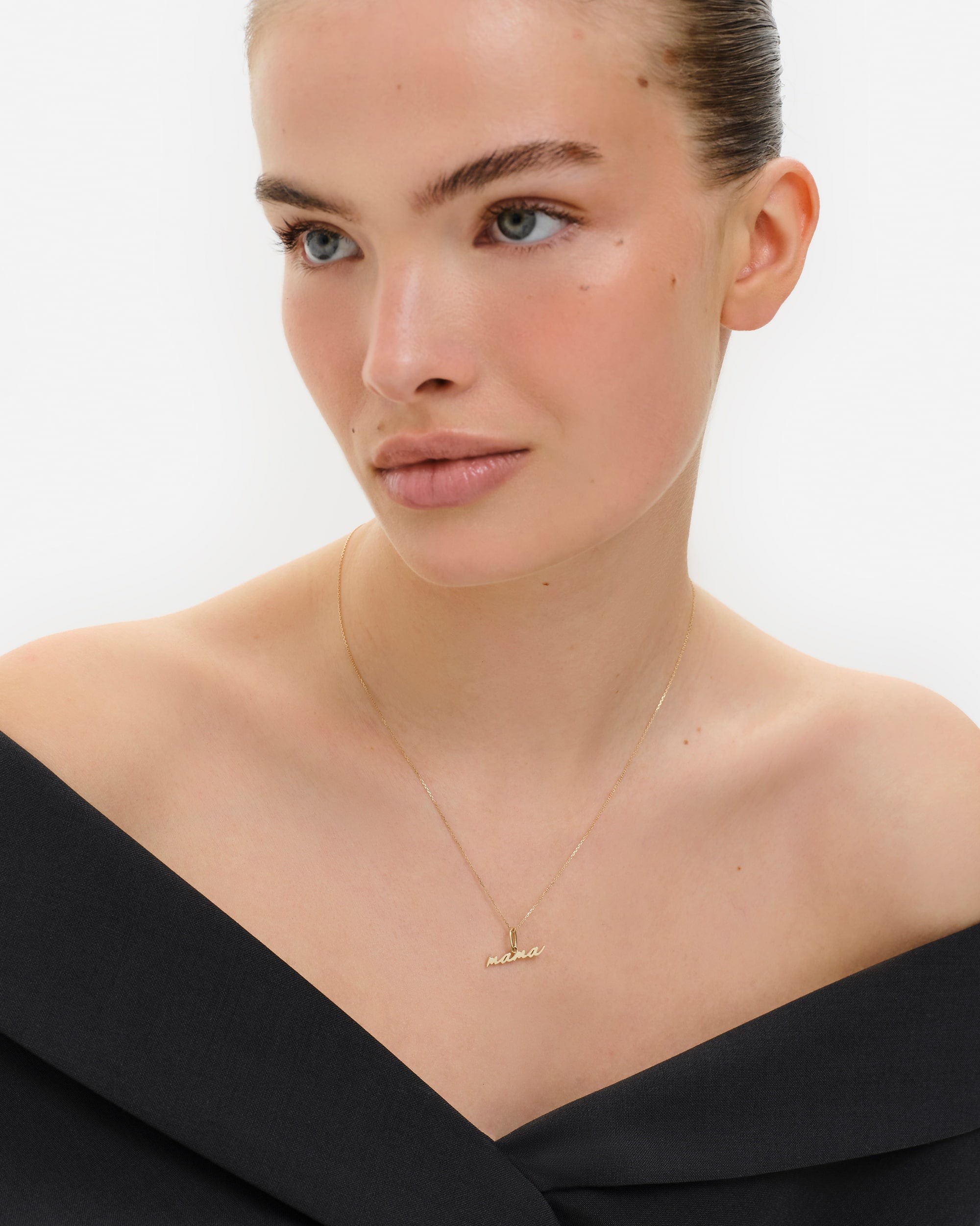 Mama Small 14k Gold Charm