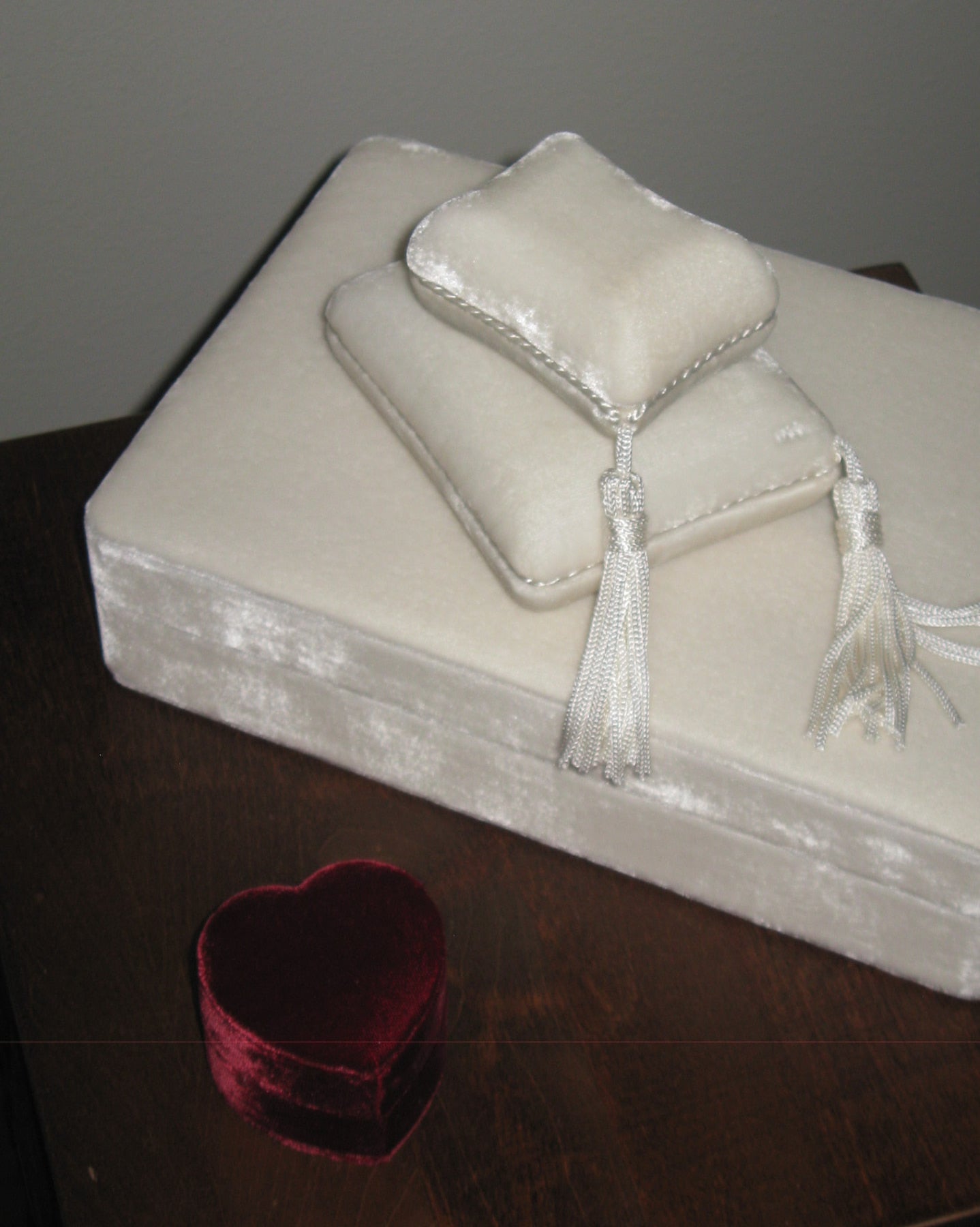 Small Velvet Jewelry Pouch