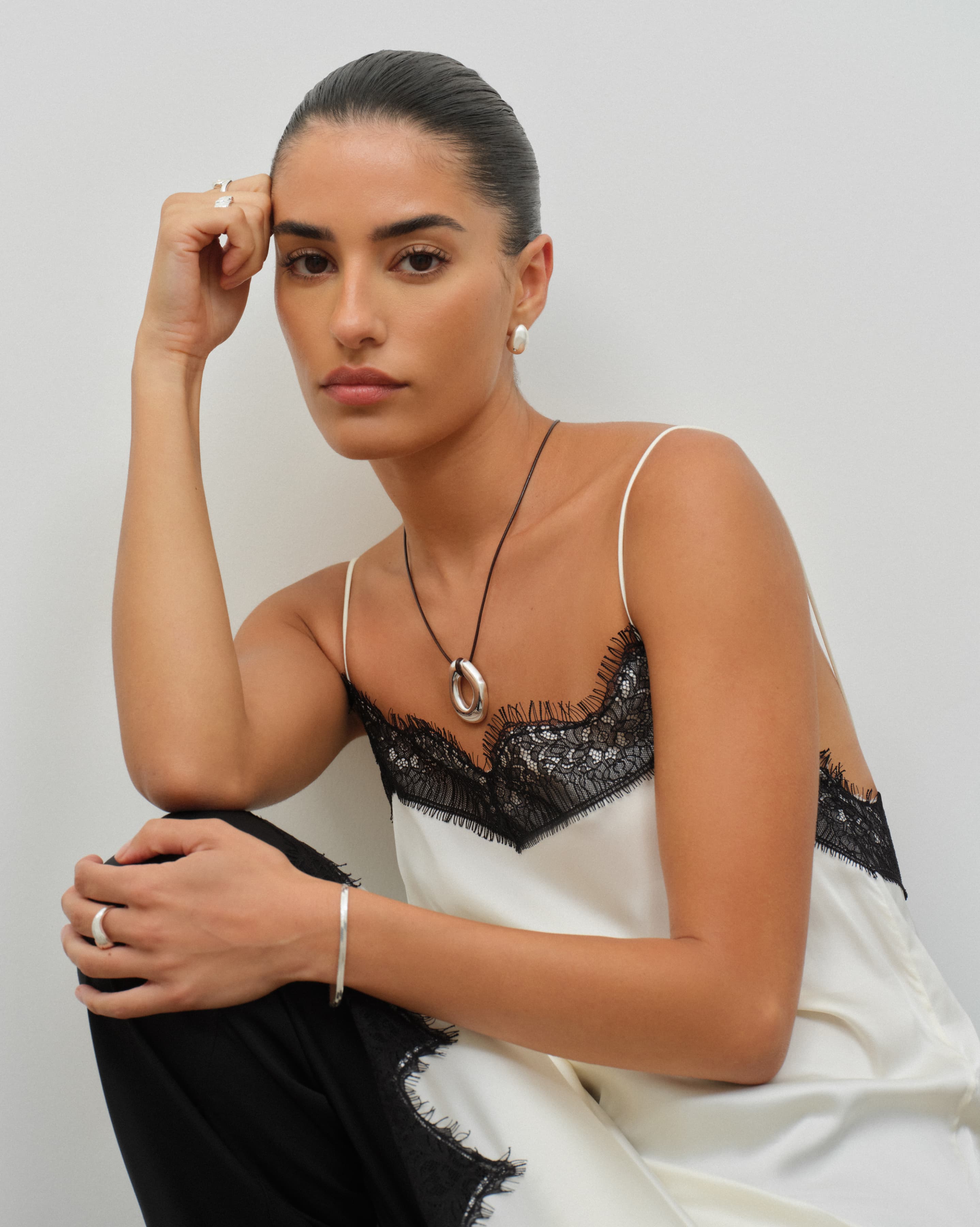 Symbiose Cord Necklace