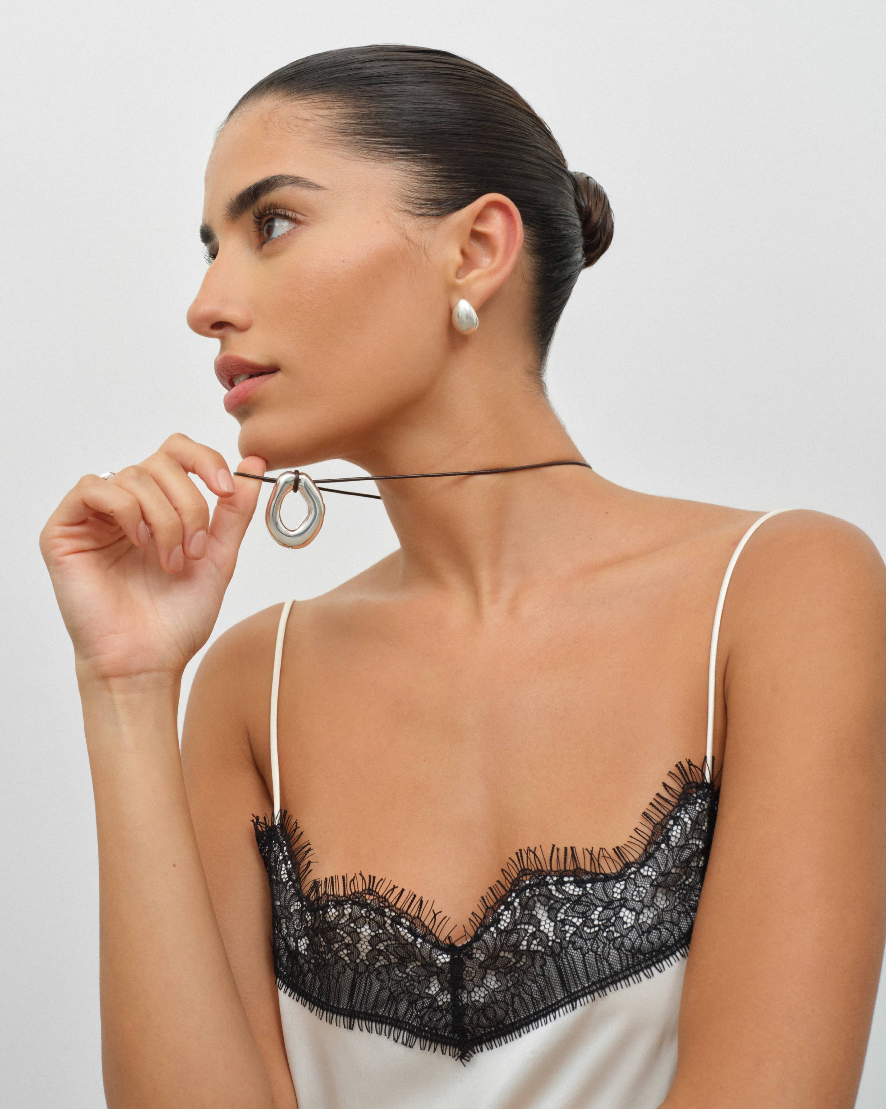 Symbiose Cord Necklace