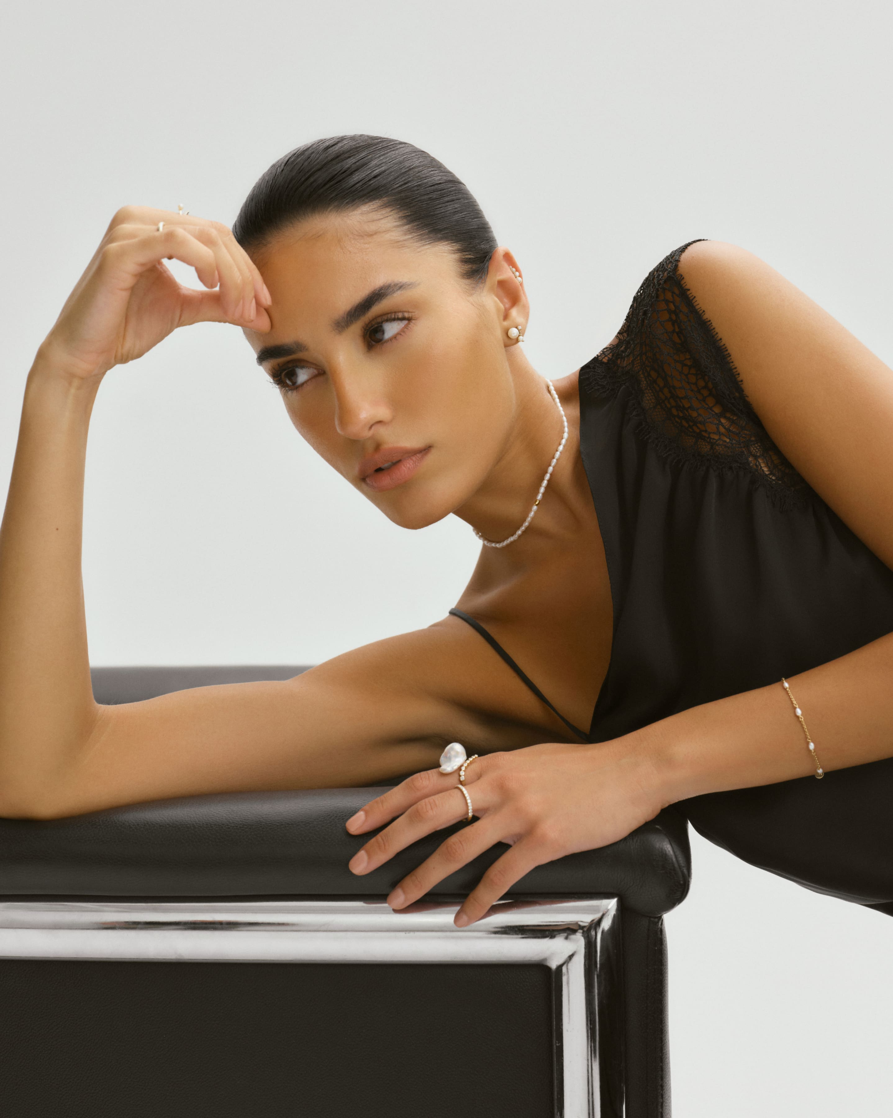 Vivace Threaded Stud