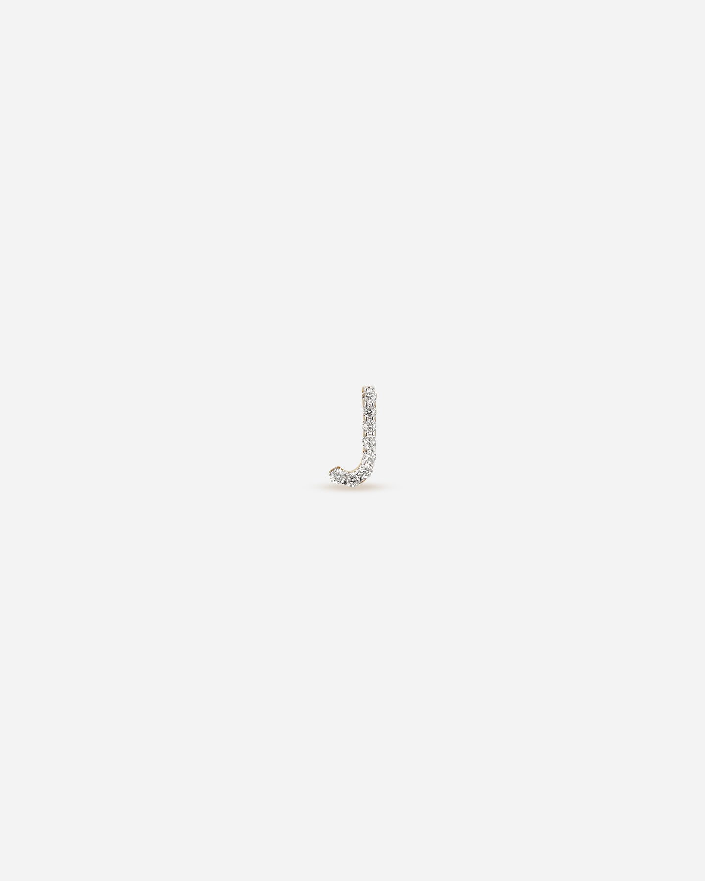 BRUNA The Label Earrings J / 14k Massivgold / Laborgezüchtete Diamanten Lab-Grown Diamond Letter Stud
