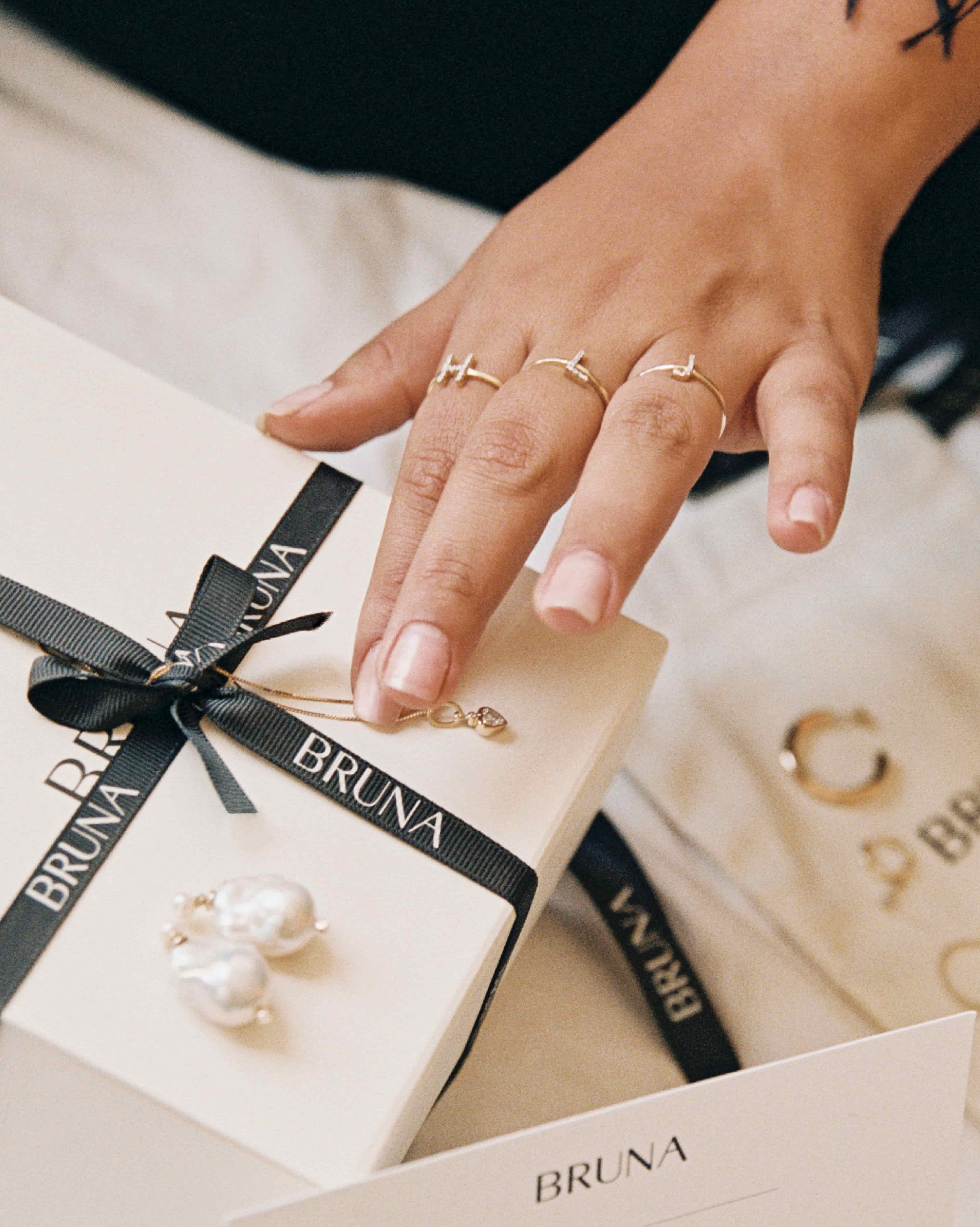 BRUNA The Label Ring Lab-Grown Diamond Letter Ring