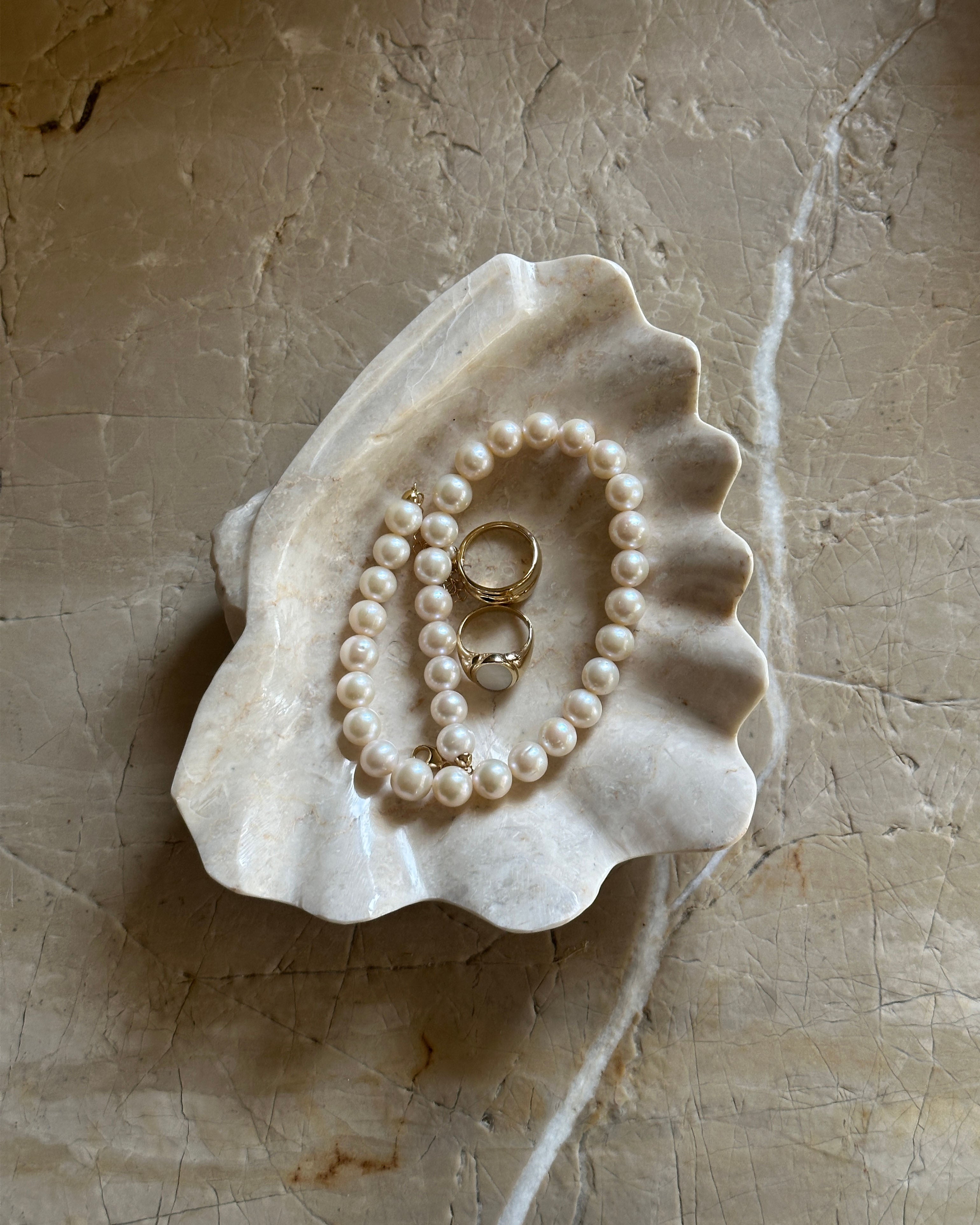 BRUNA The Label Accessoire Venus Marble Tray