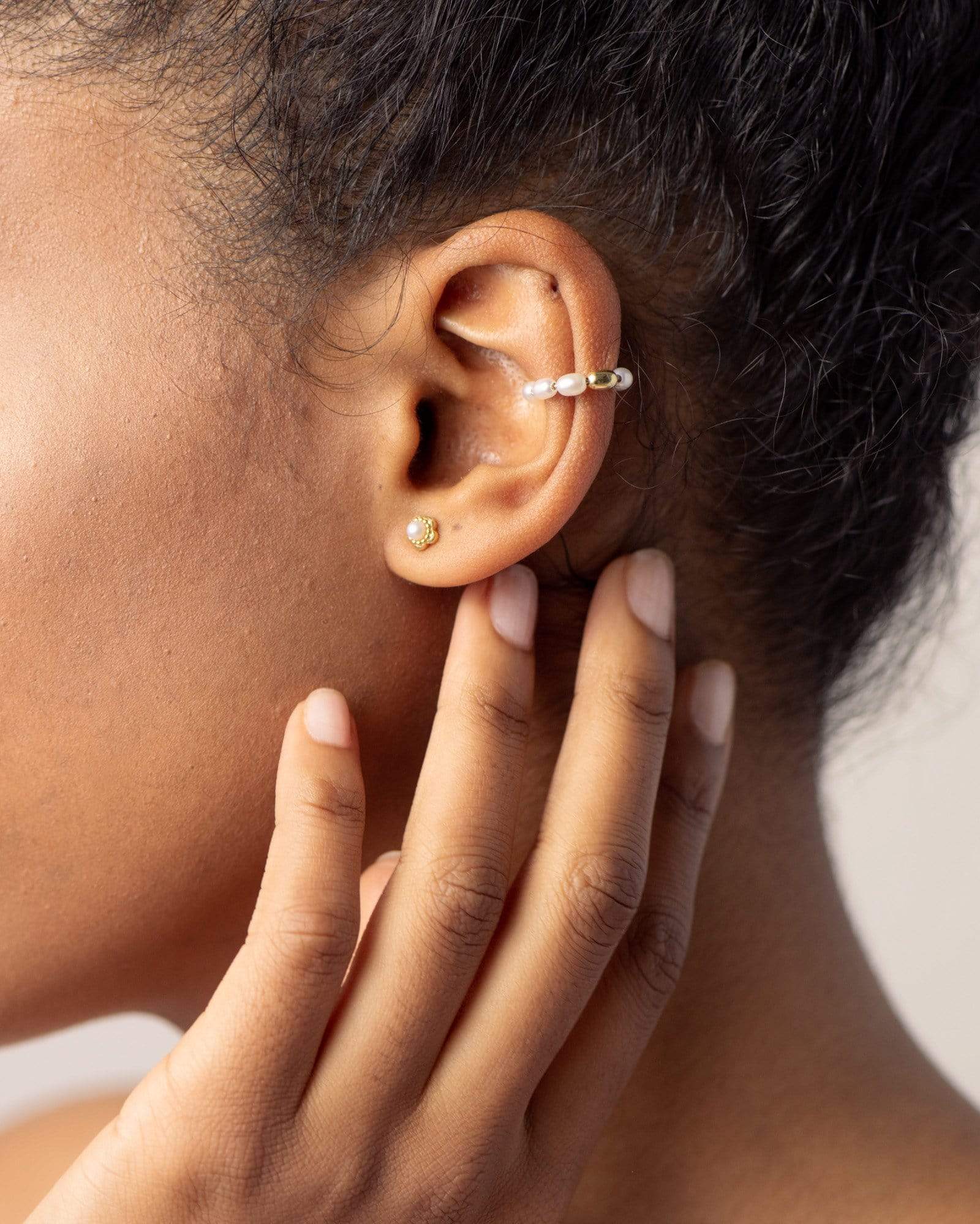 BRUNA The Label Earcuff 18k Gold Vermeil / Perlen Antibes Earcuff