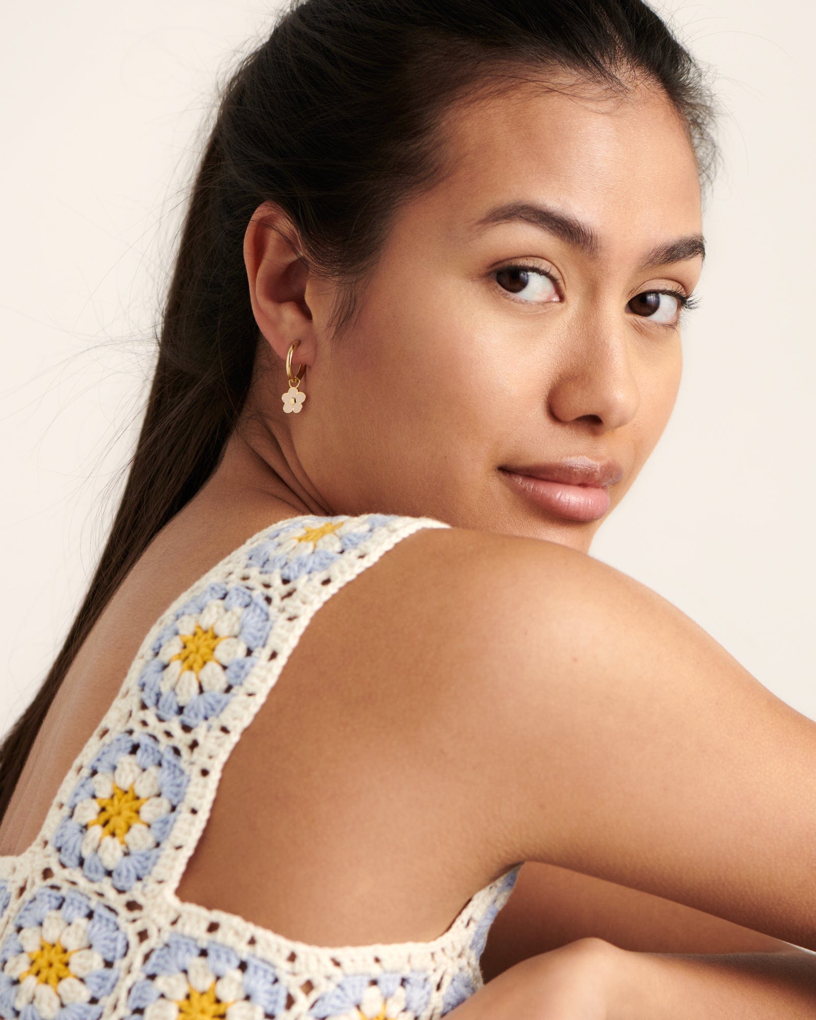 BRUNA The Label Charm 18k Gold Vermeil / Emaille Fleur Small Charm Seashell