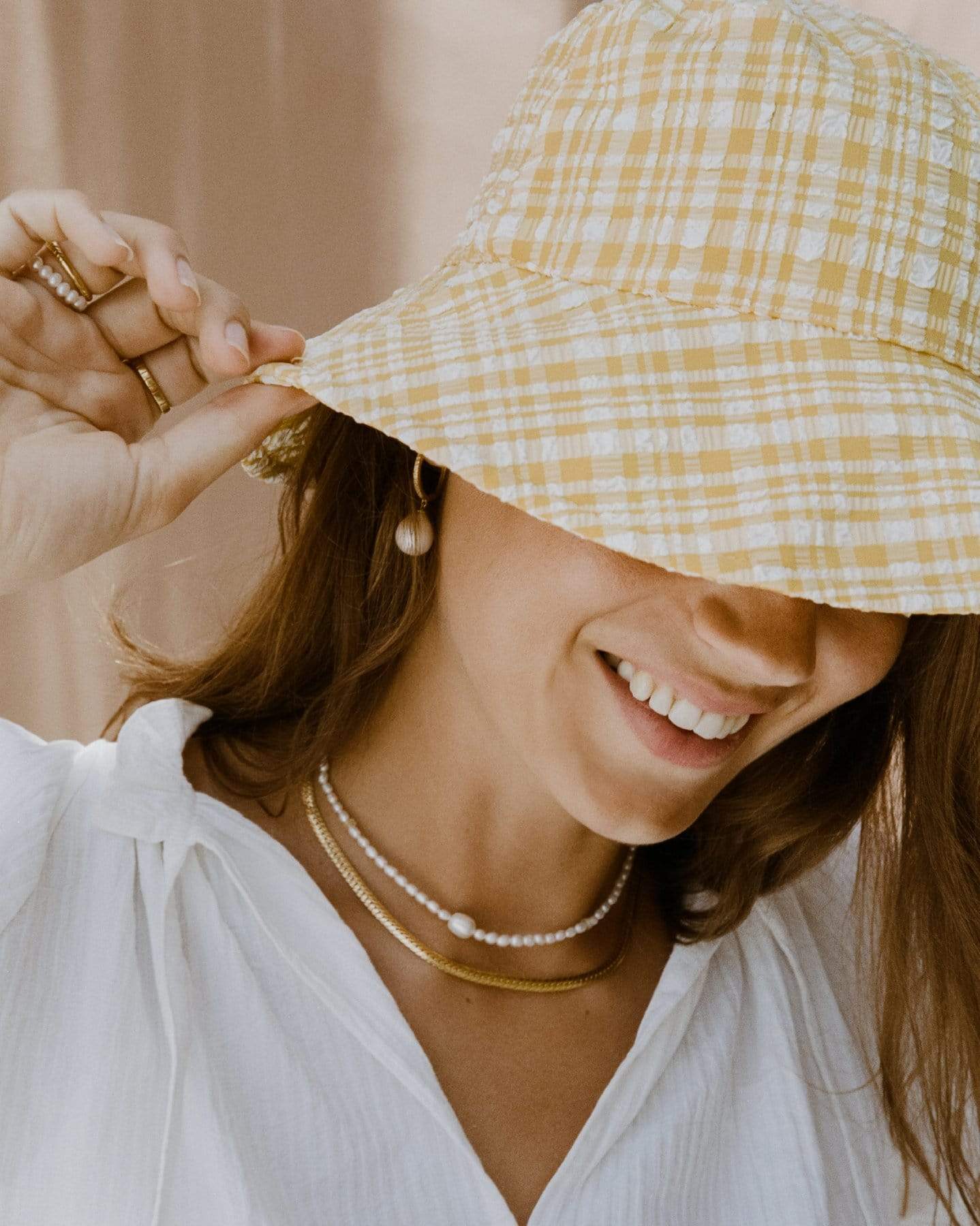 BRUNA The Label Earrings 18k Gold Vermeil / Perlen La Perla Hoops