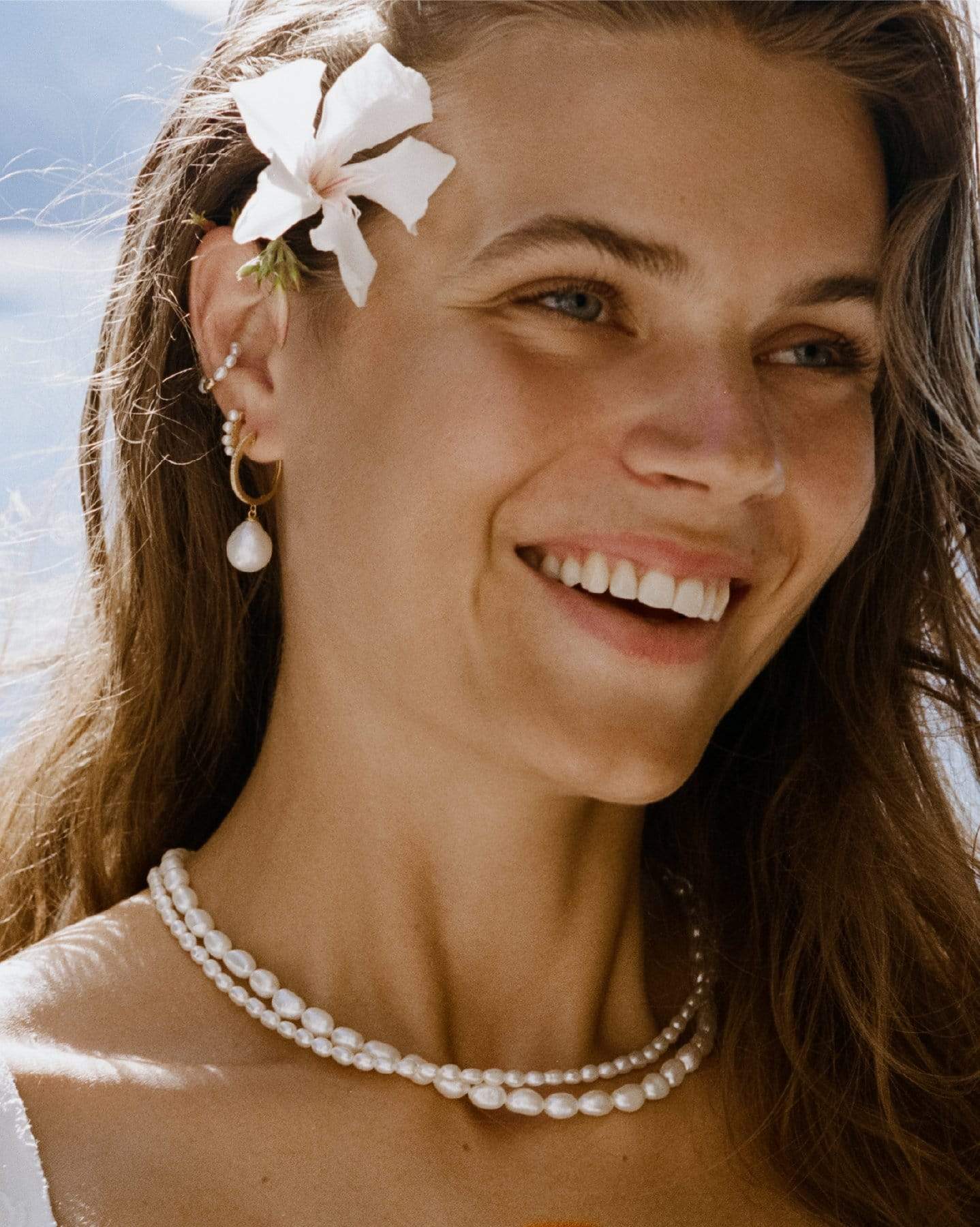 BRUNA The Label Earrings 18k Gold Vermeil / Perlen La Perla Hoops