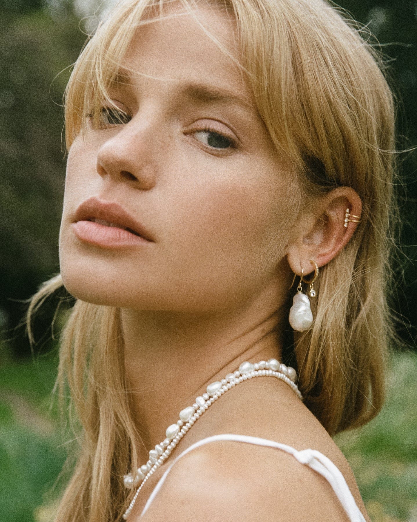 BRUNA The Label Earrings 14k Massivgold / Perlen Mercier Earrings