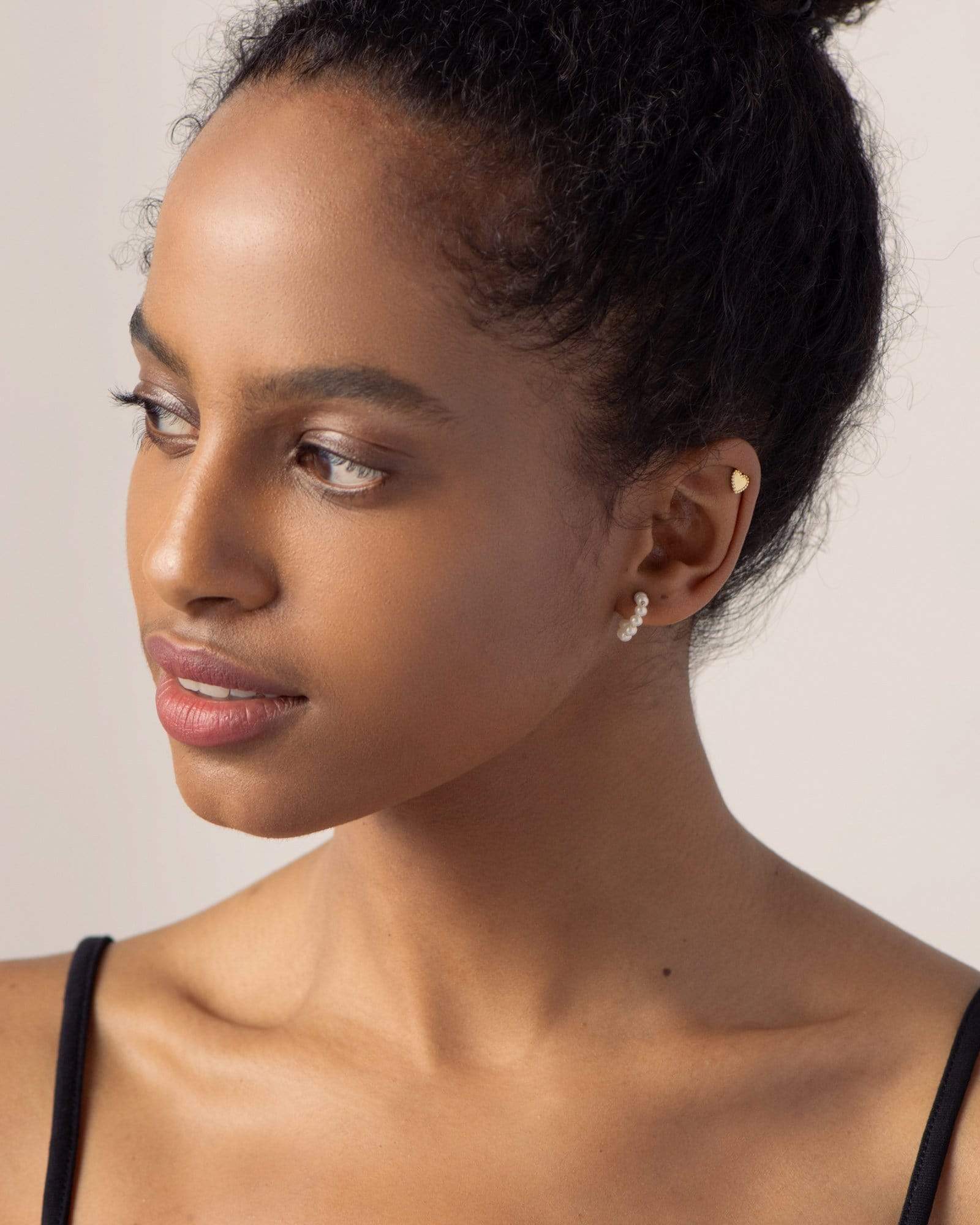 BRUNA The Label Earrings 18k Gold Vermeil / Perlen Palermo Mini Hoops