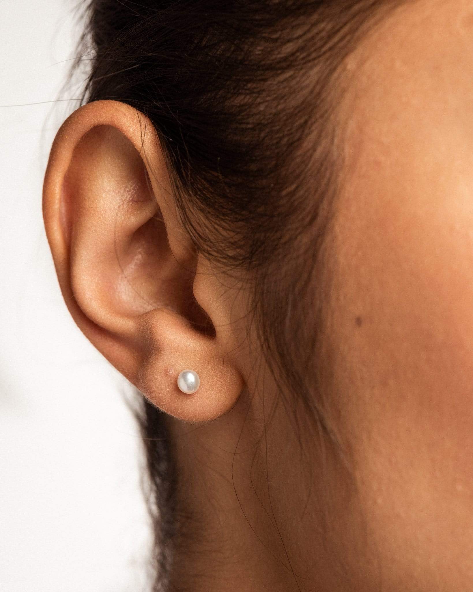 Bruna The Label Earrings 14k Massivgold / Perlen Tahiti 14k Gold Studs