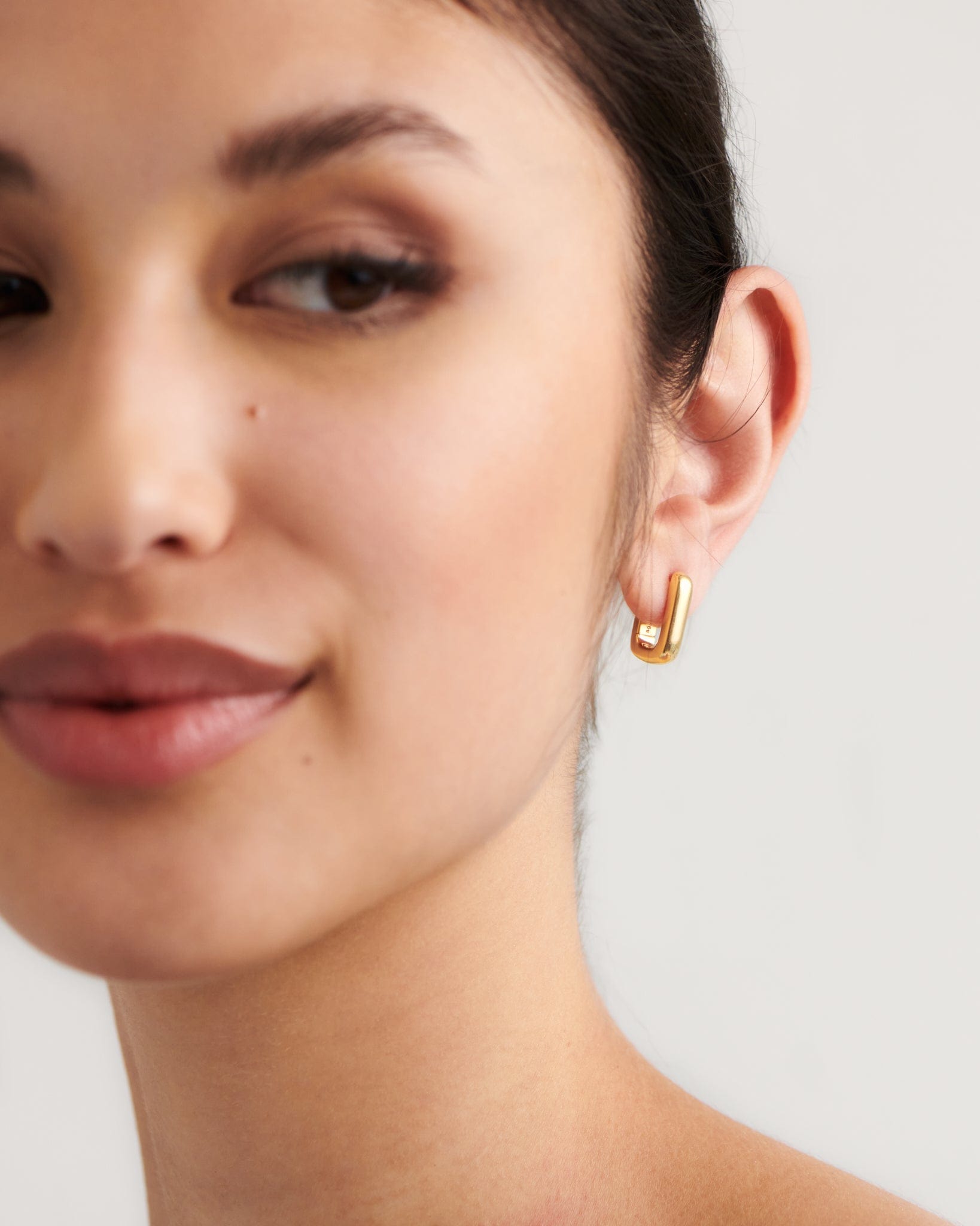 BRUNA The Label Earrings Vicenza Medium Hoops