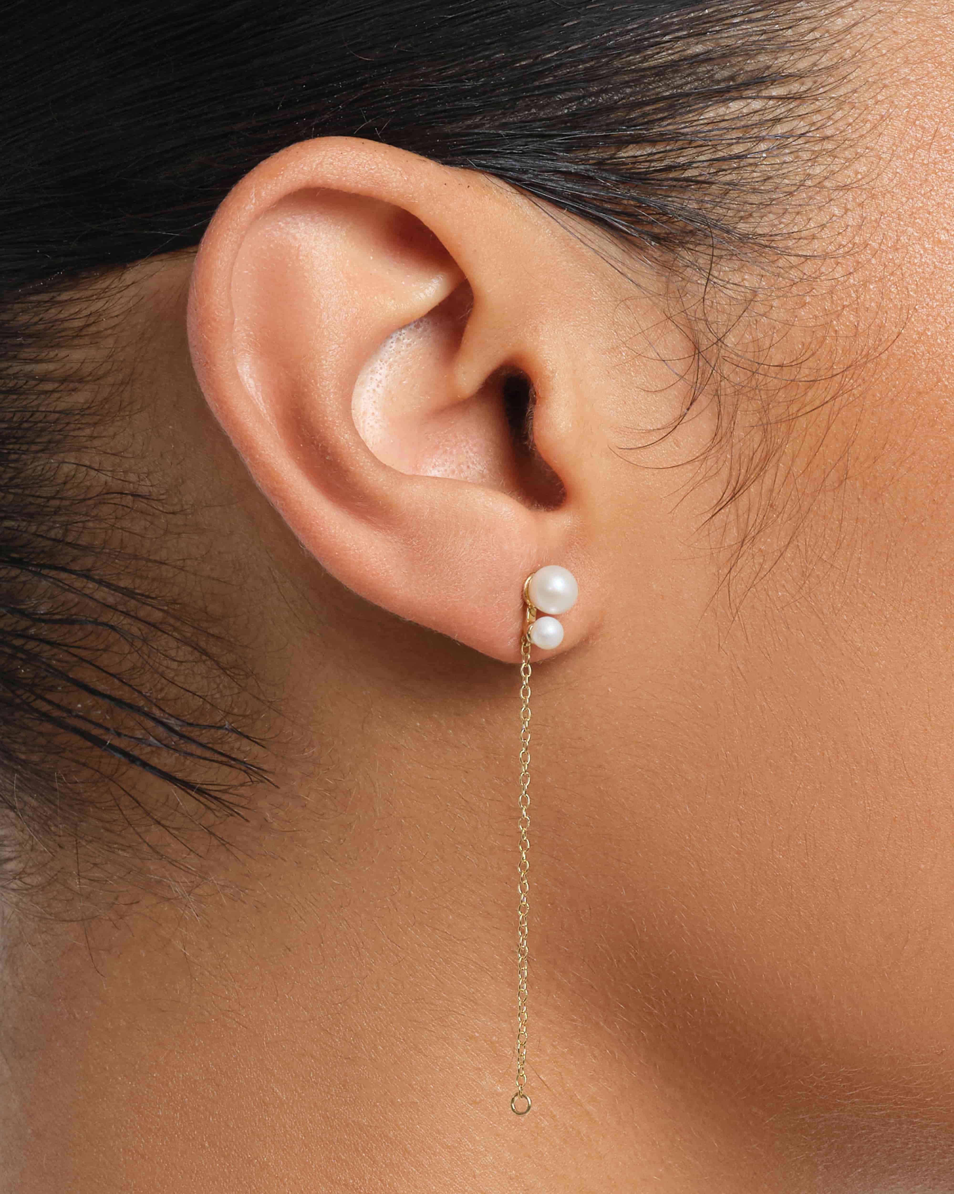 Arcato Earrings