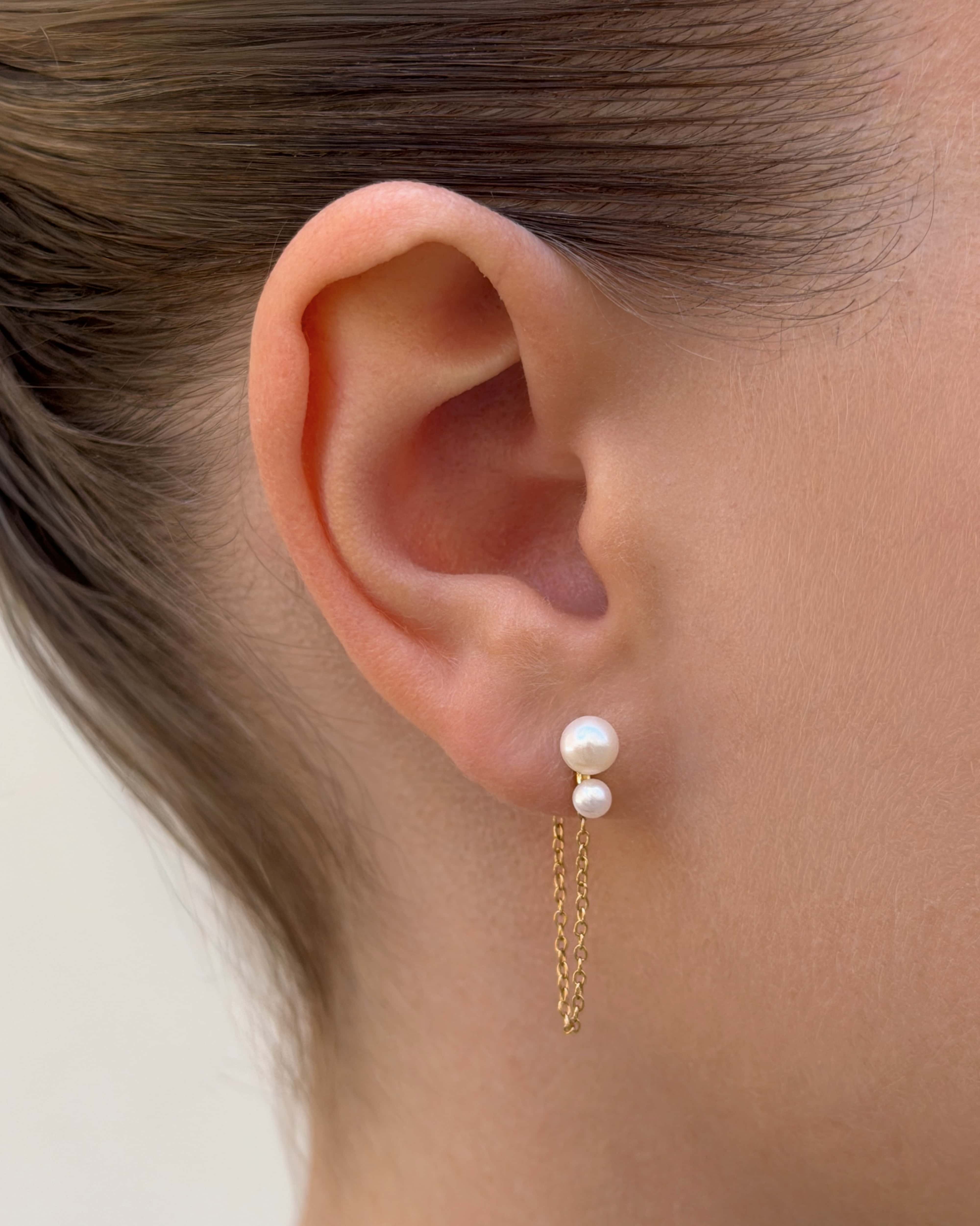 Arcato Earrings