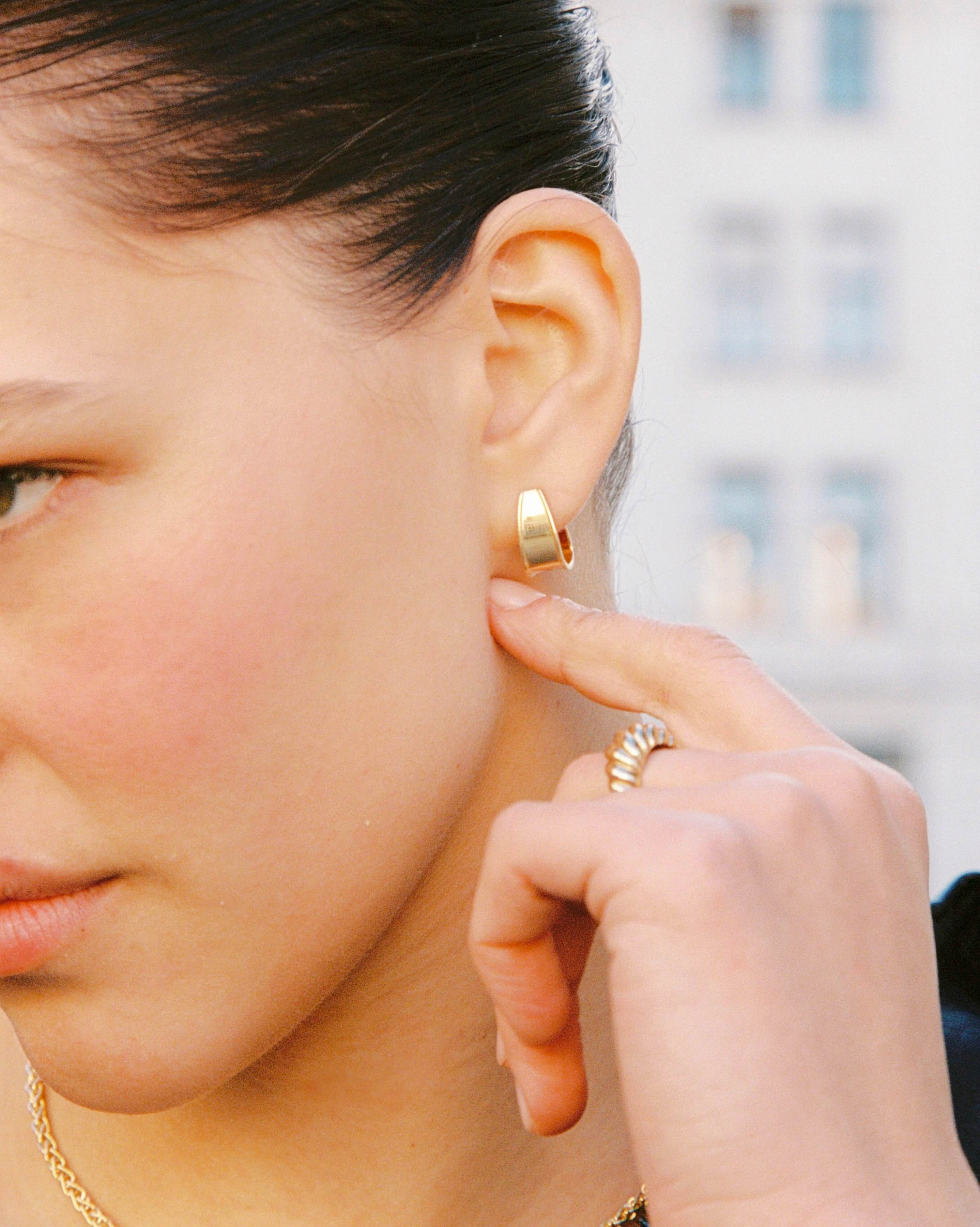 Arco Earrings