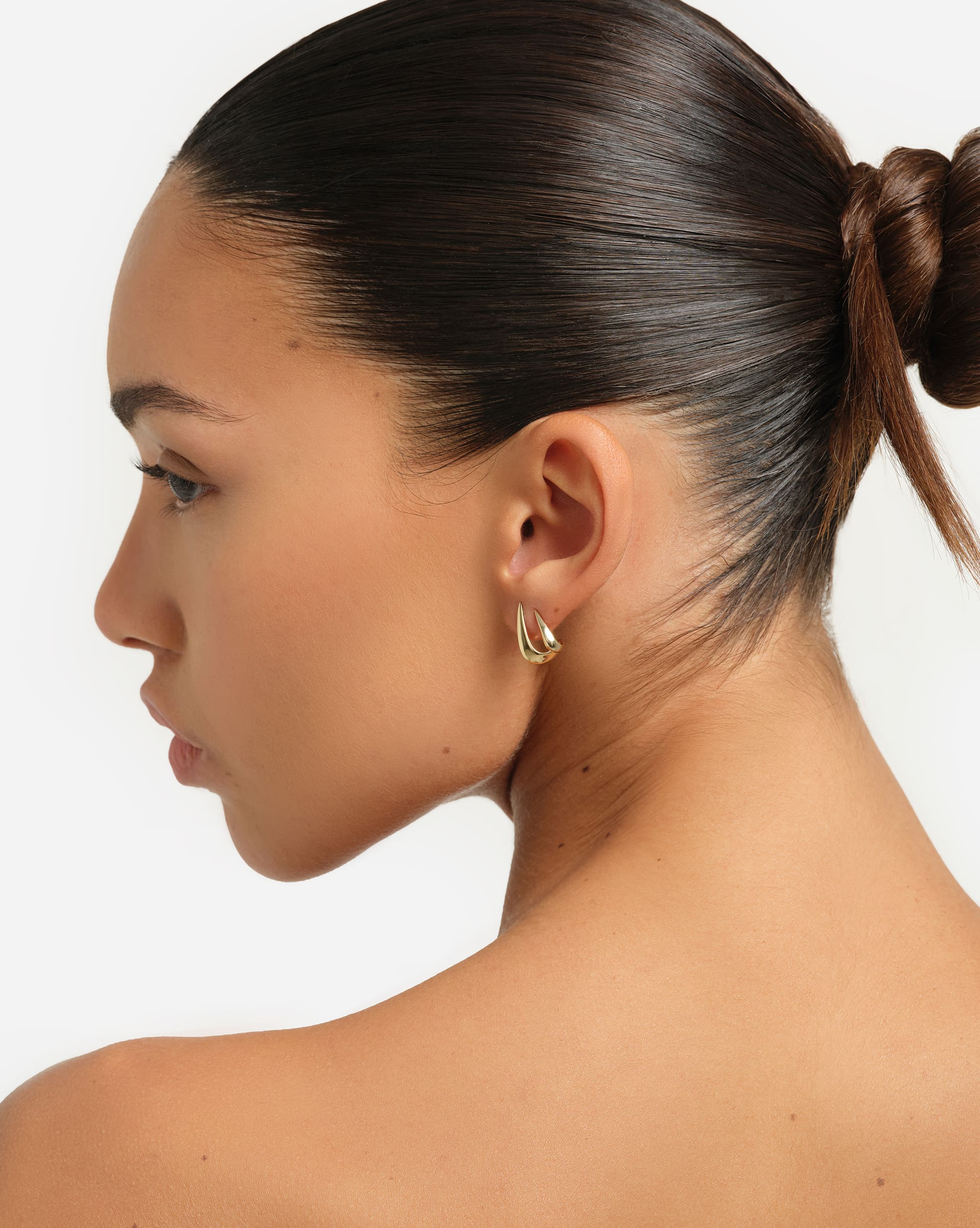Arzana Hoops
