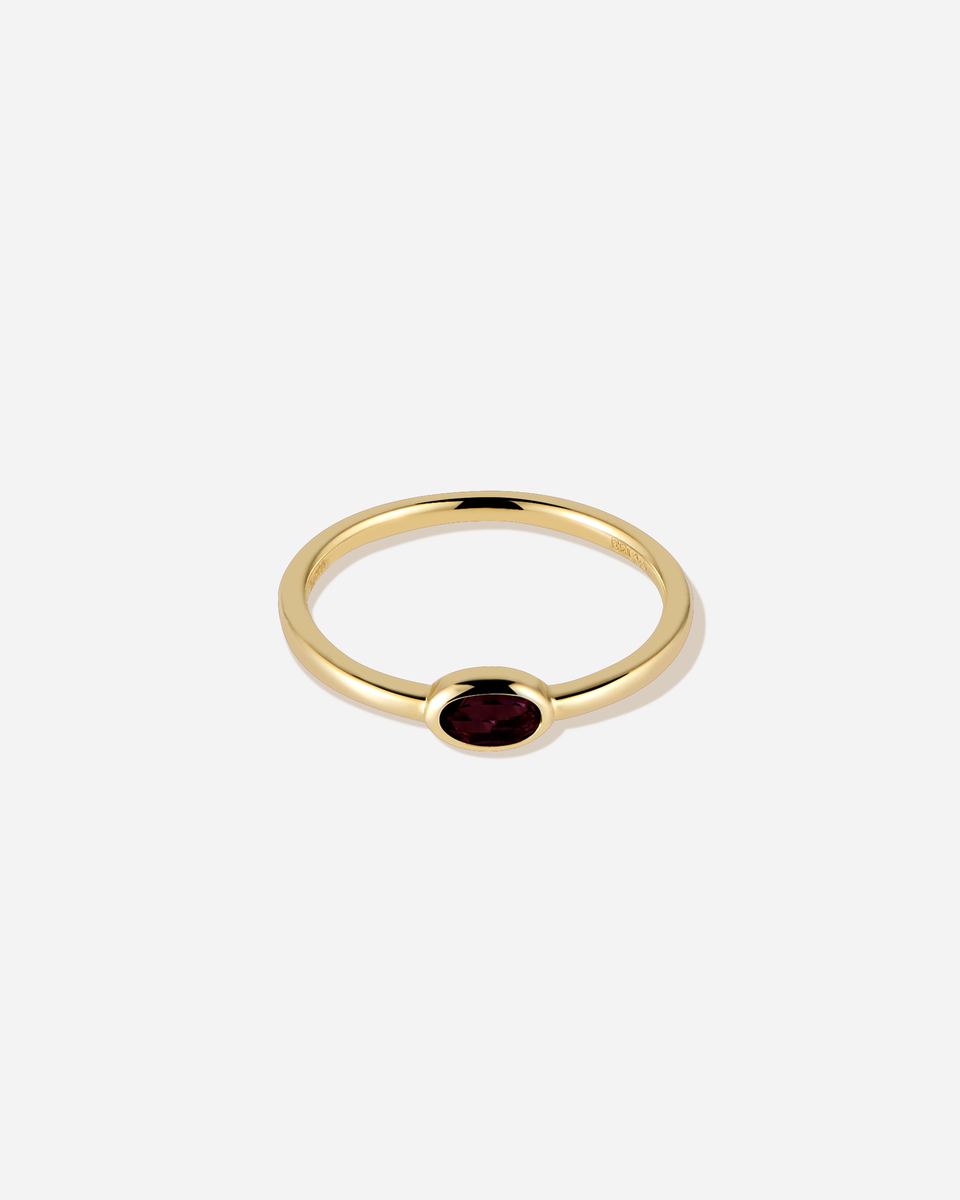 Breno Garnet Ring