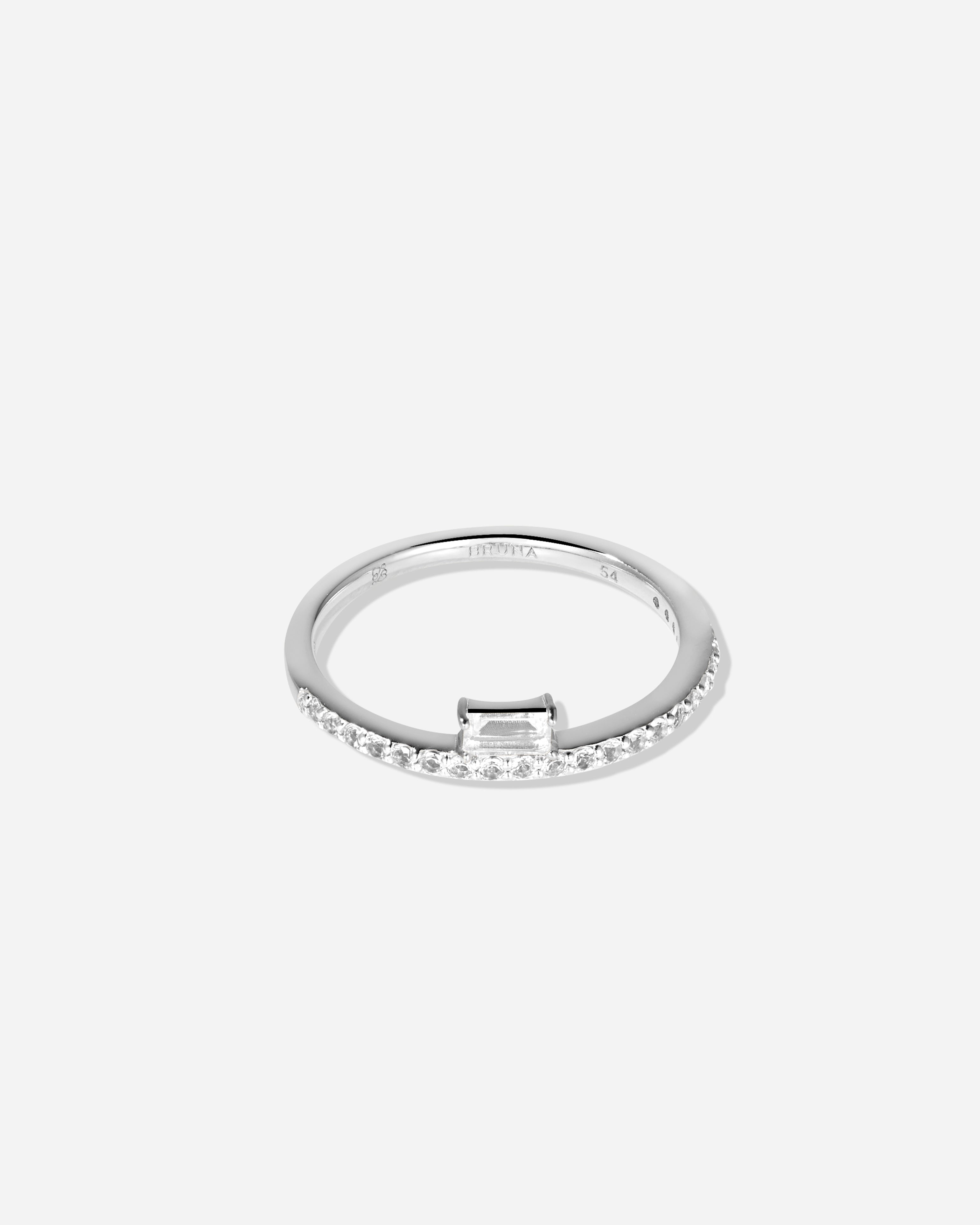 Vadena Ring