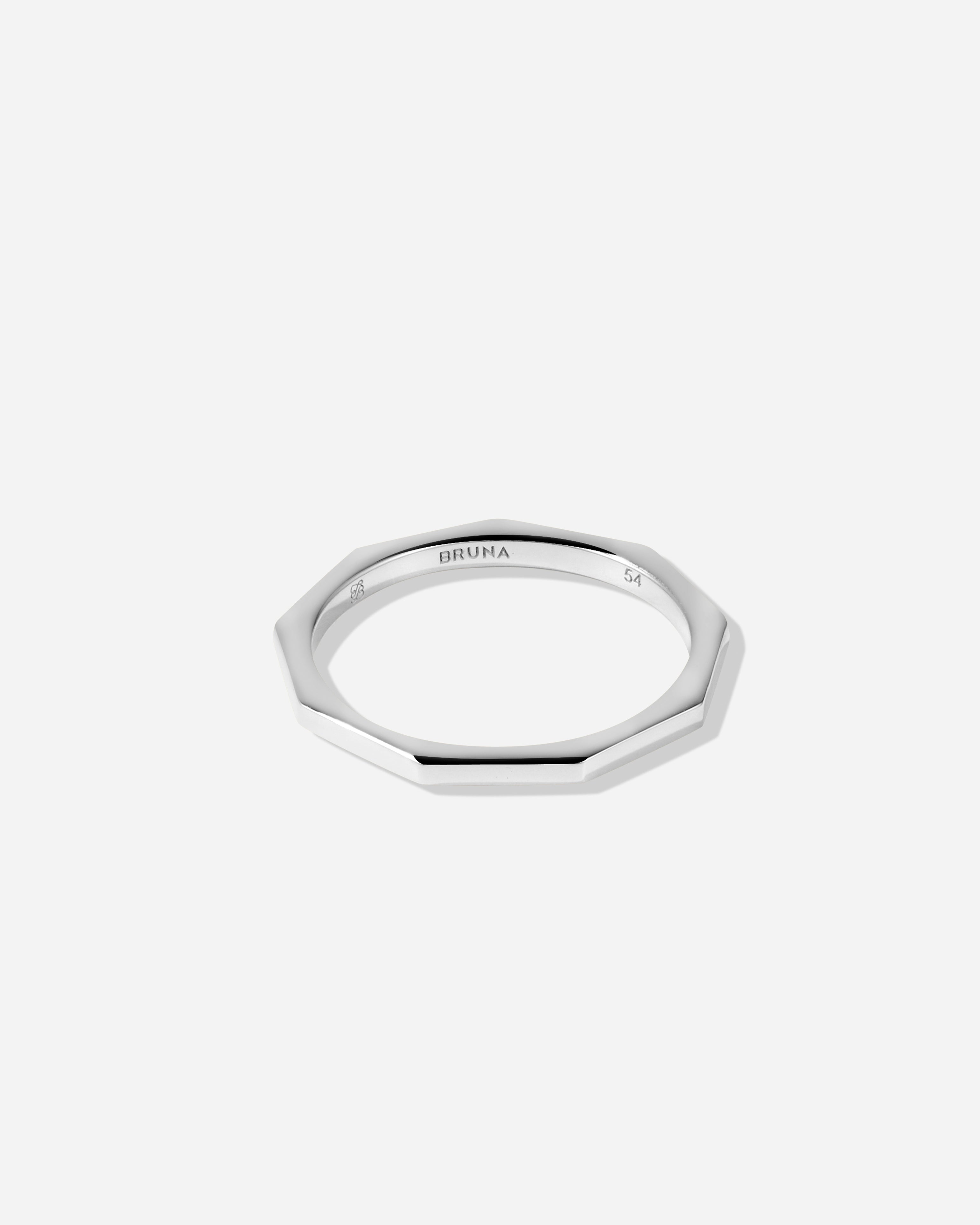 Verzino Ring