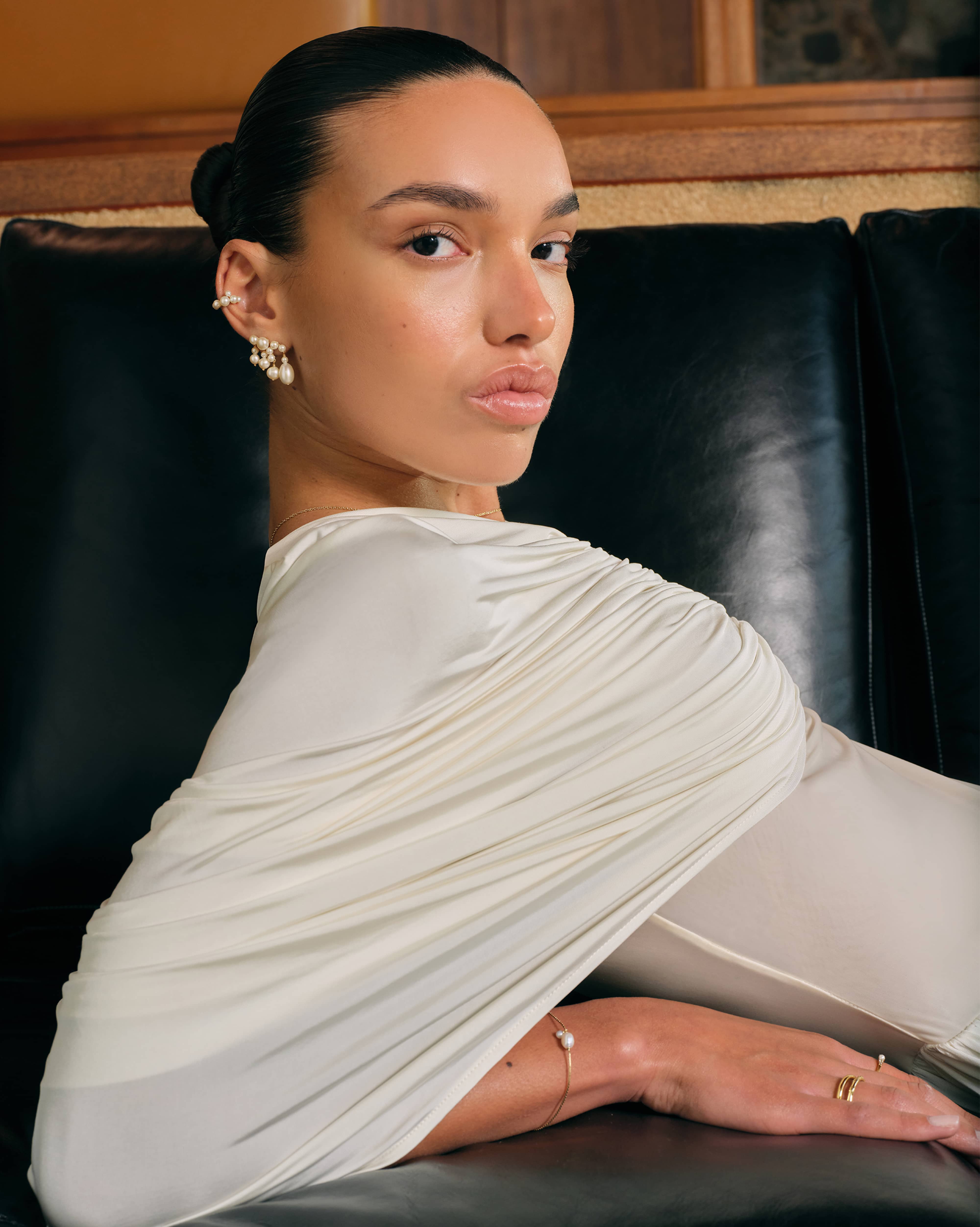 Cambre Earrings
