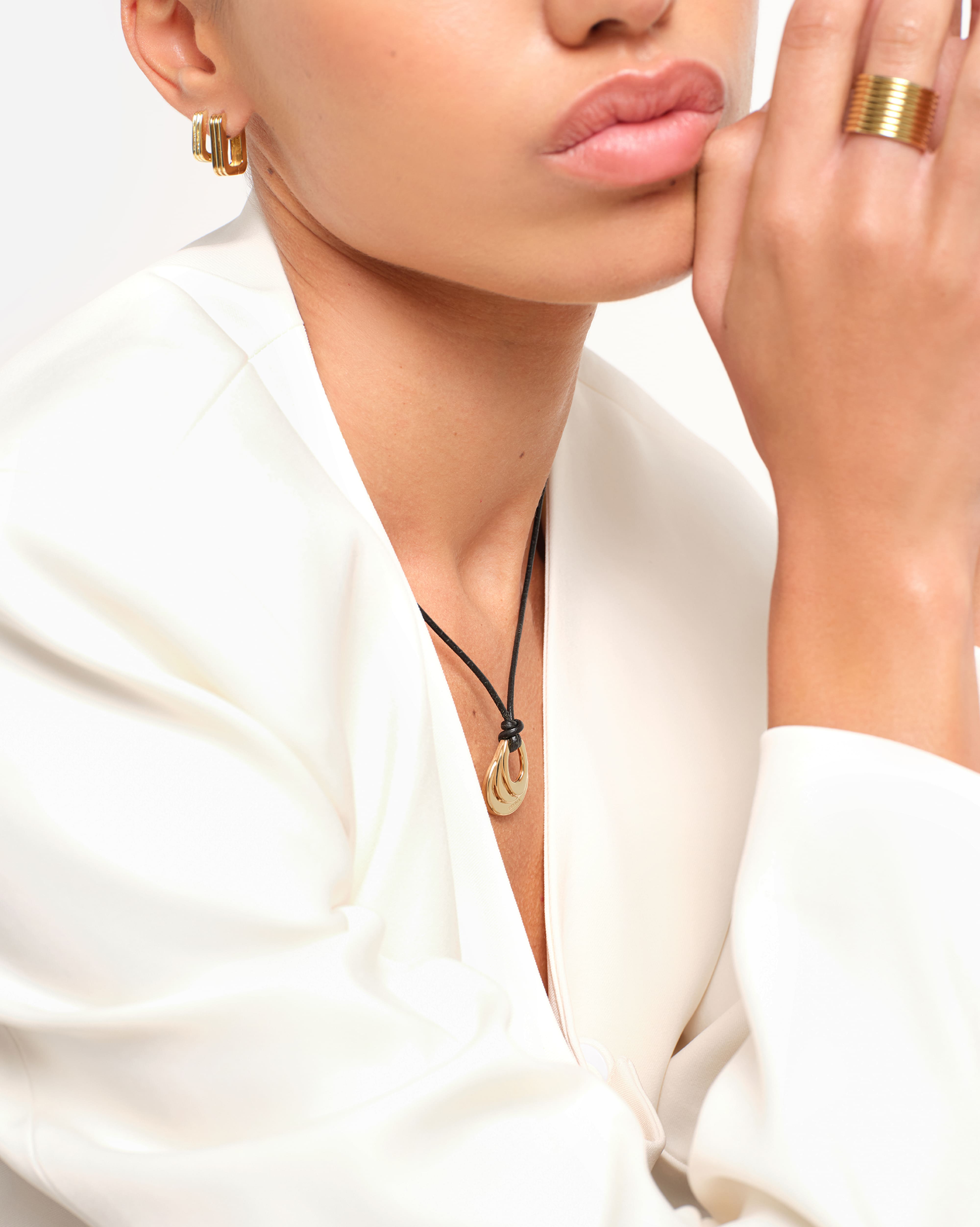 Carraldo Cord Necklace