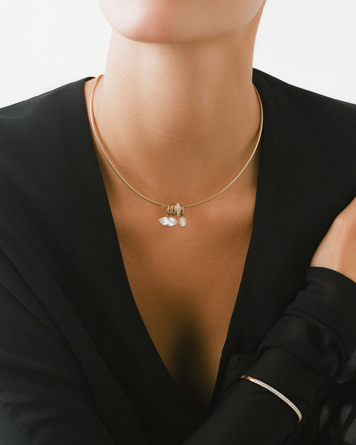 Elva Clip-On Charm