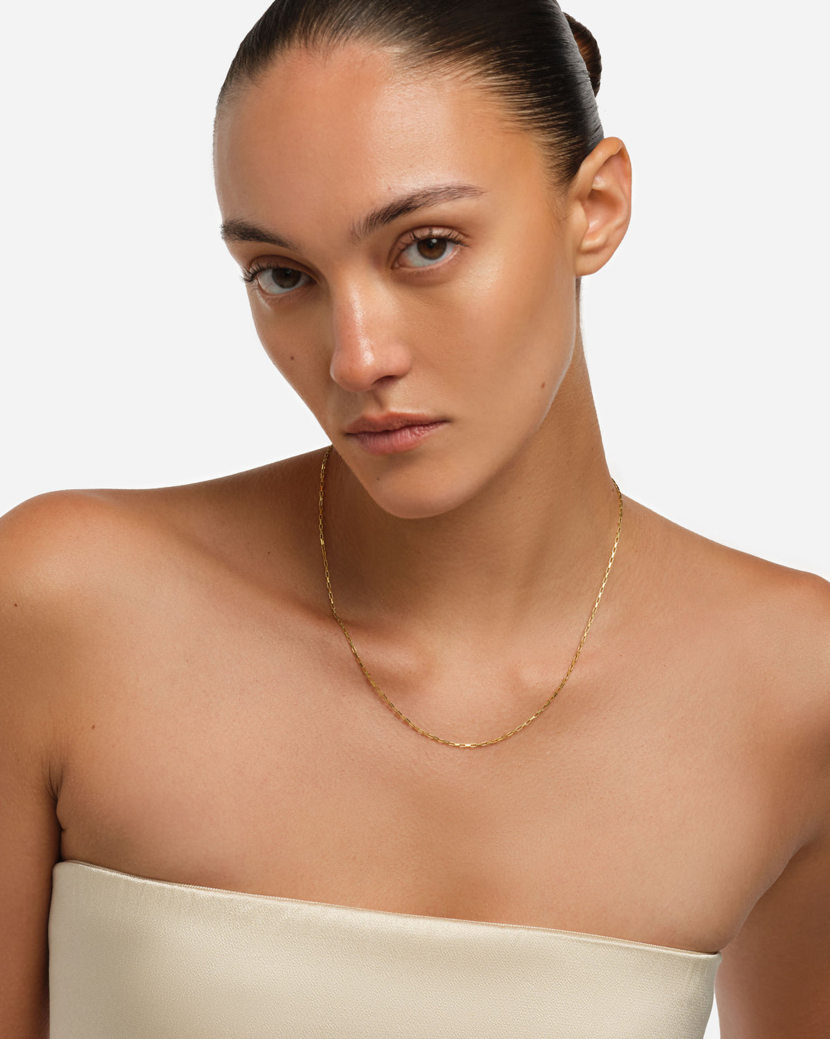 Nîmes Necklace