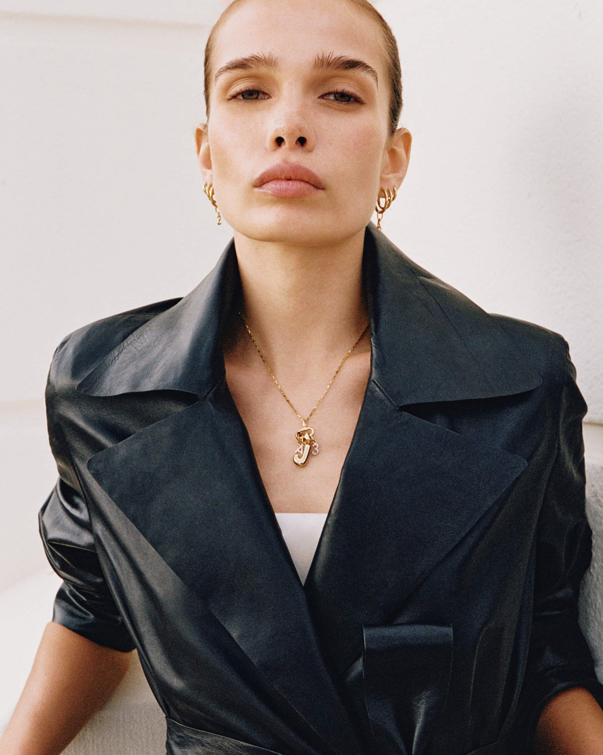 Nîmes Necklace