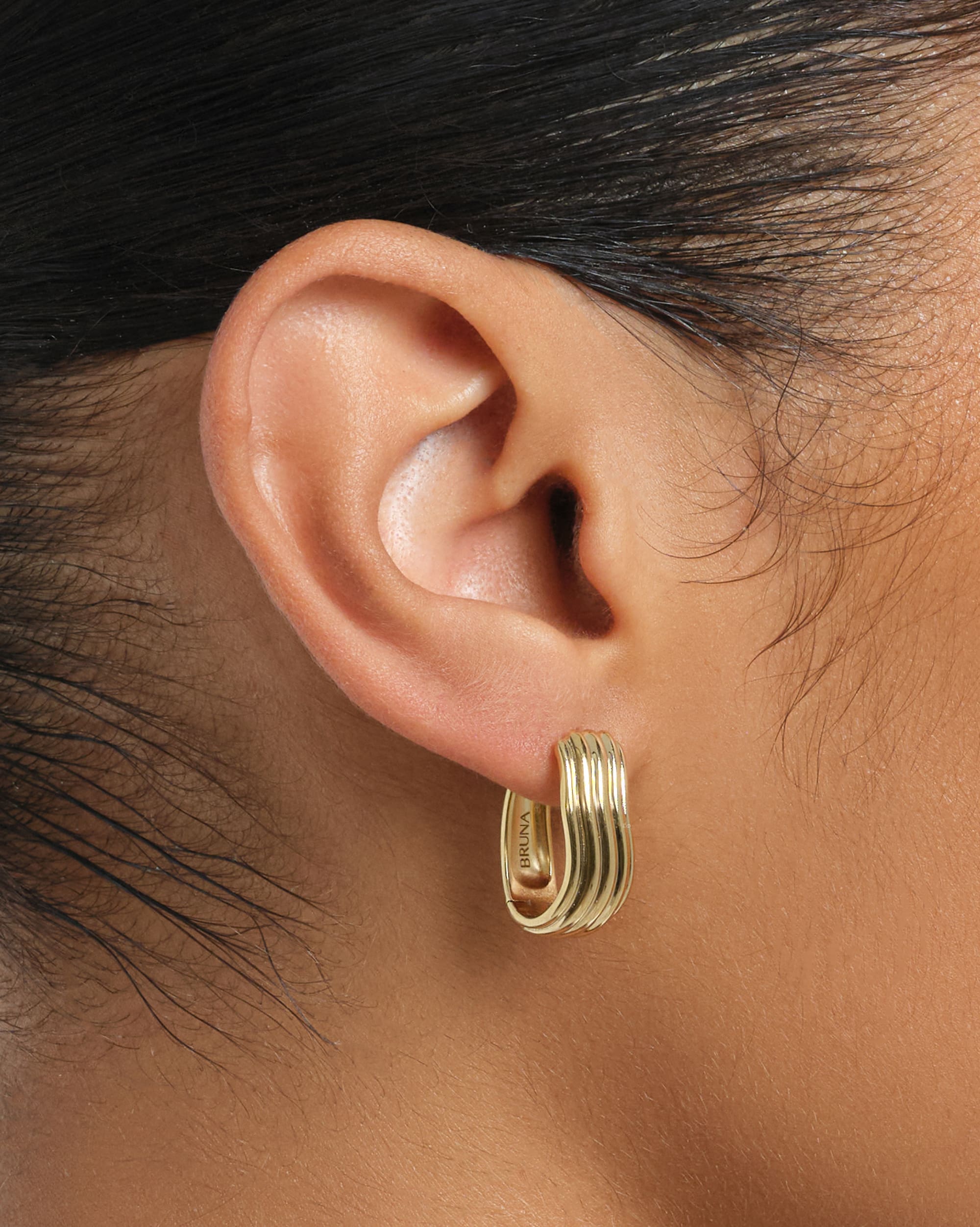 Osiglia Small Hoops