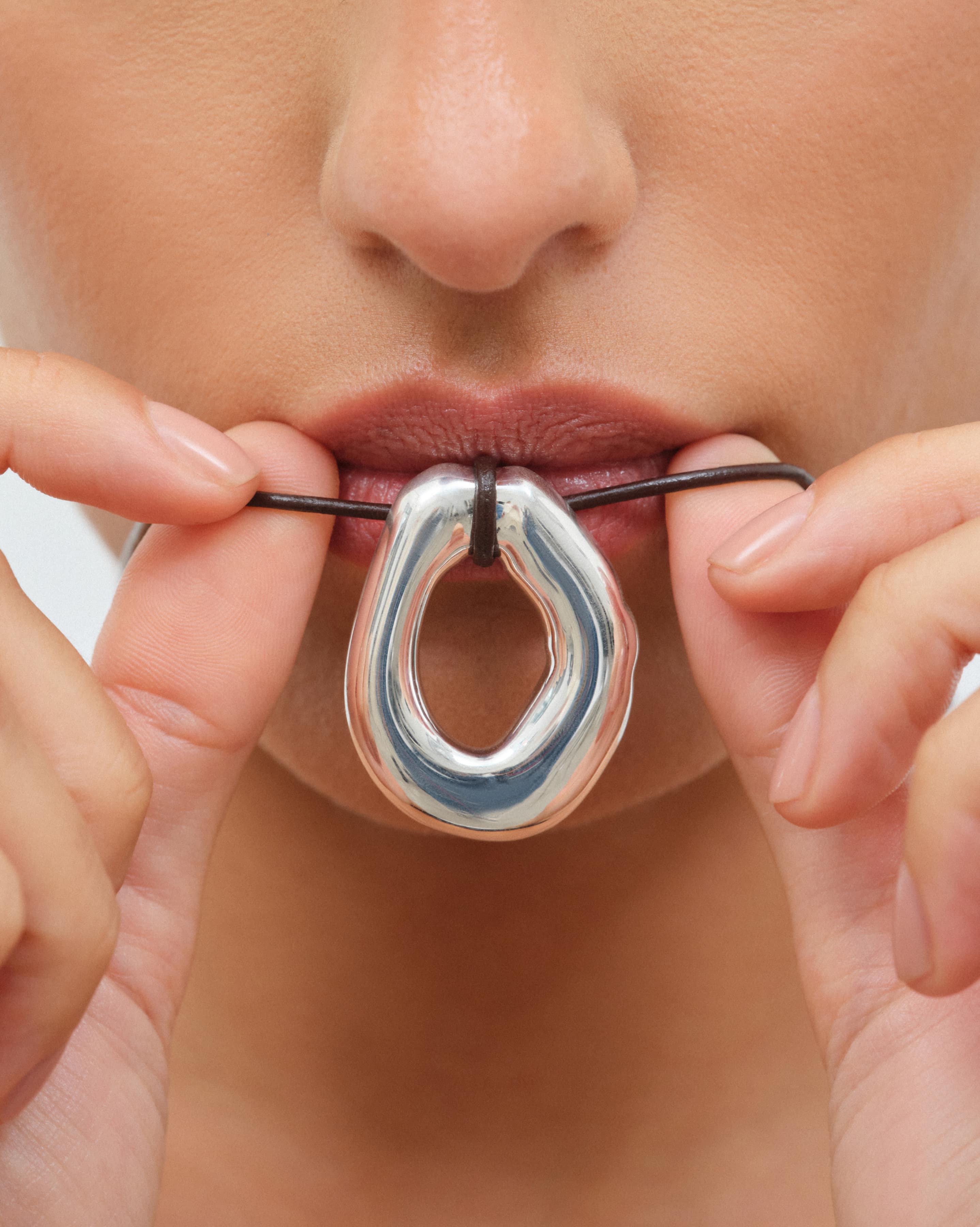 Symbiose Cord Necklace