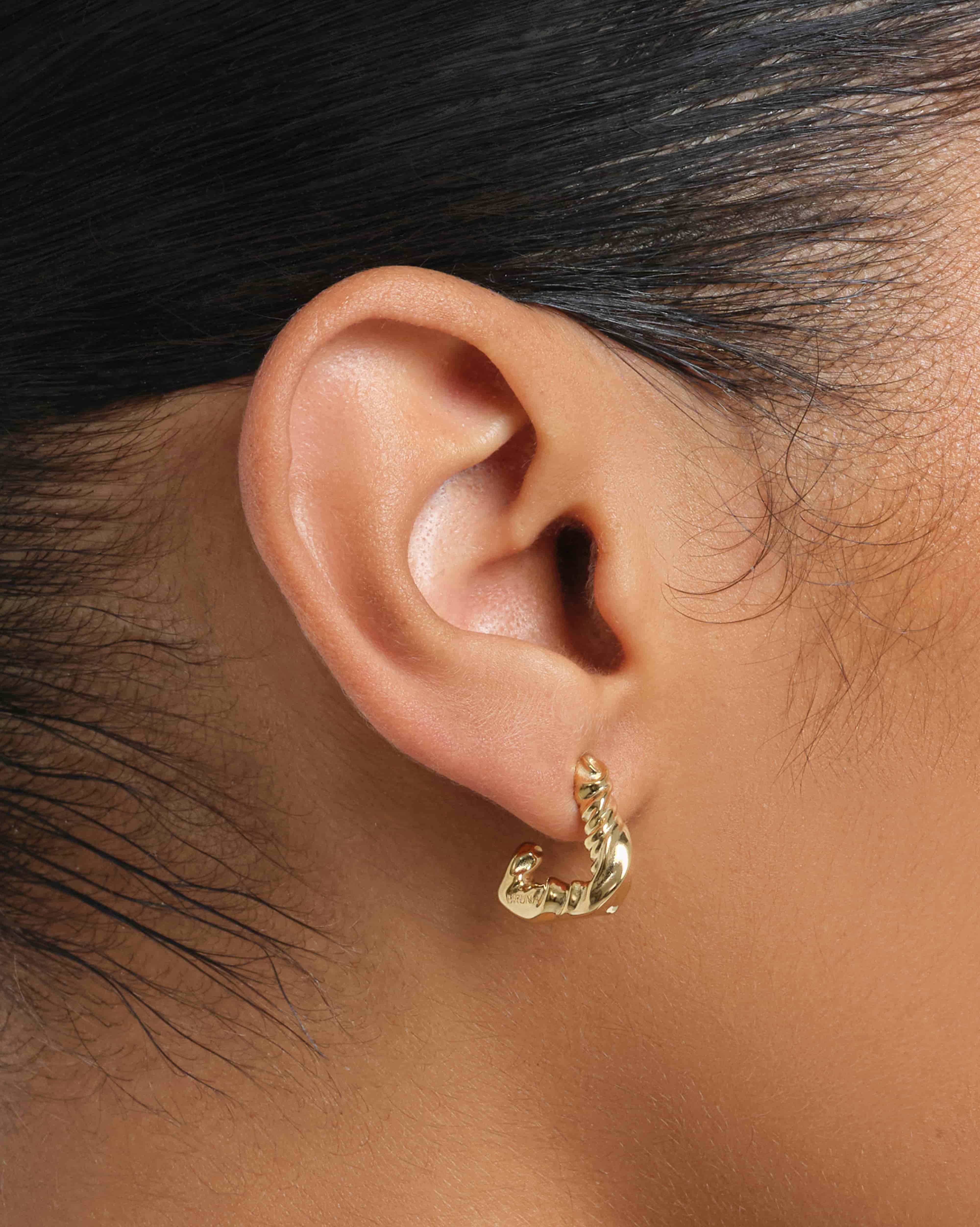 Trialo Small Hoops