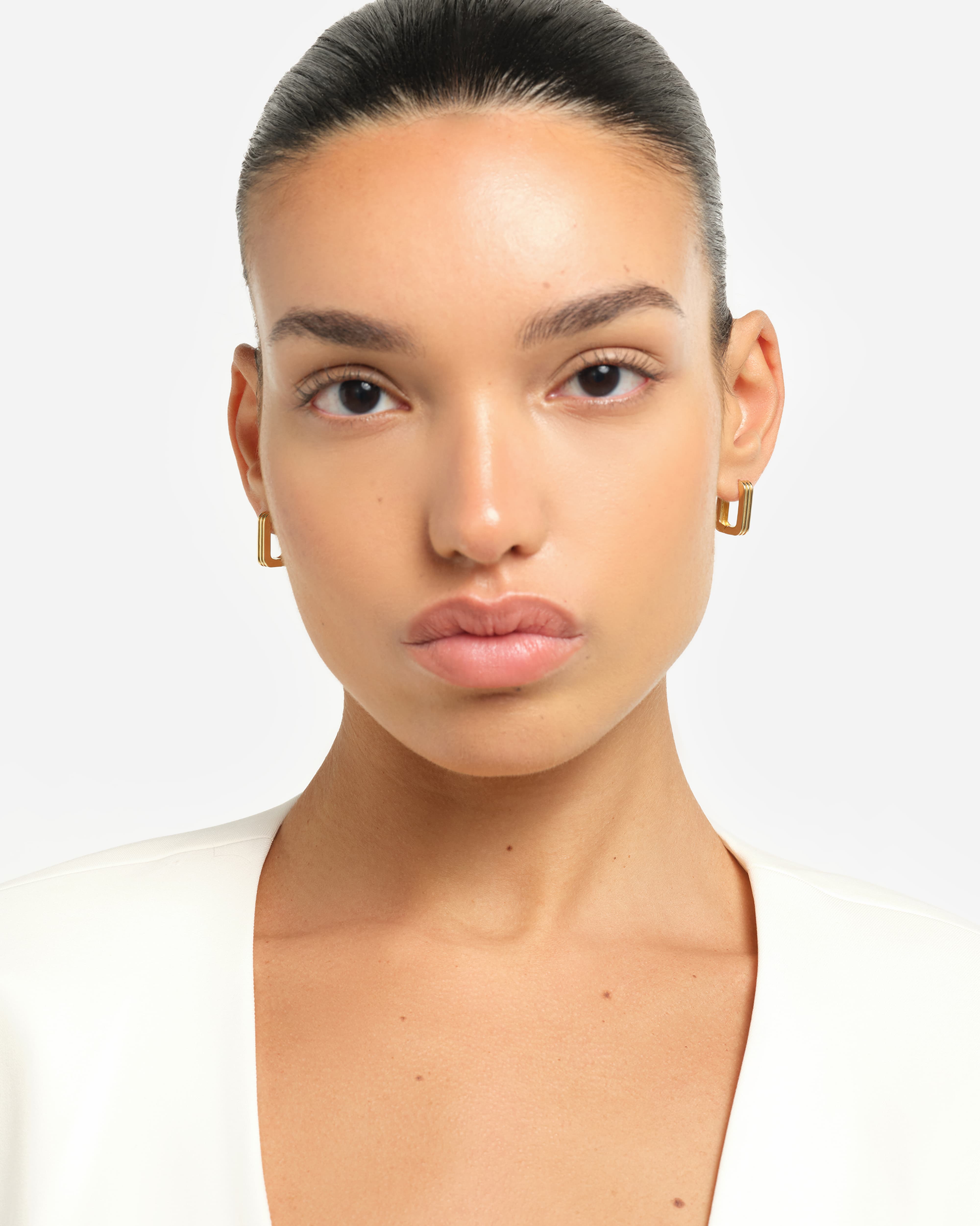 Venosa Medium Hoops