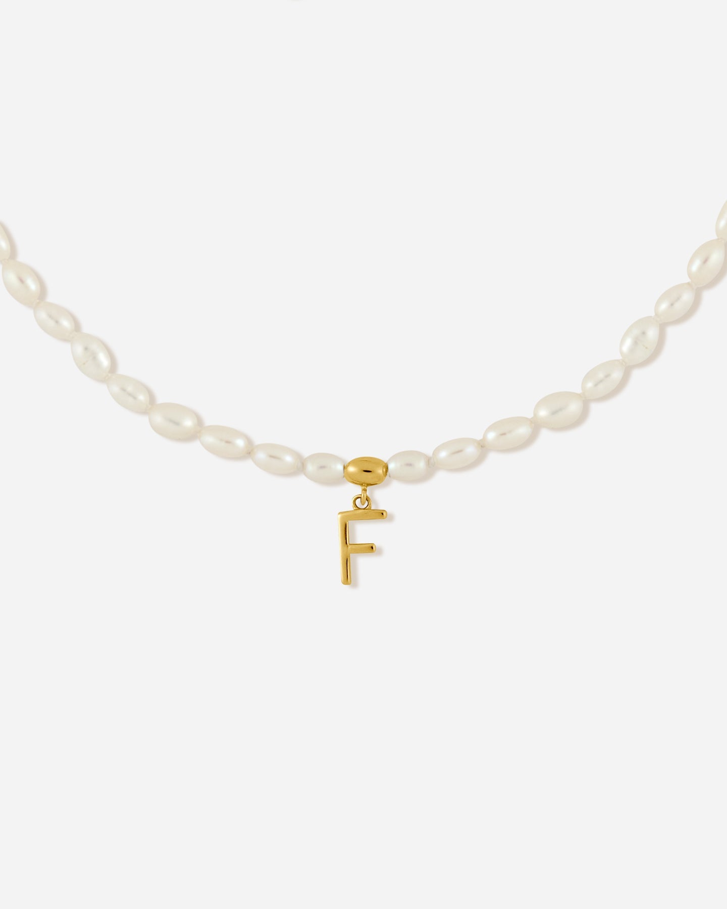 BRUNA The Label Necklace F / 18k Gold Vermeil / Perlen Antibes Letter Choker