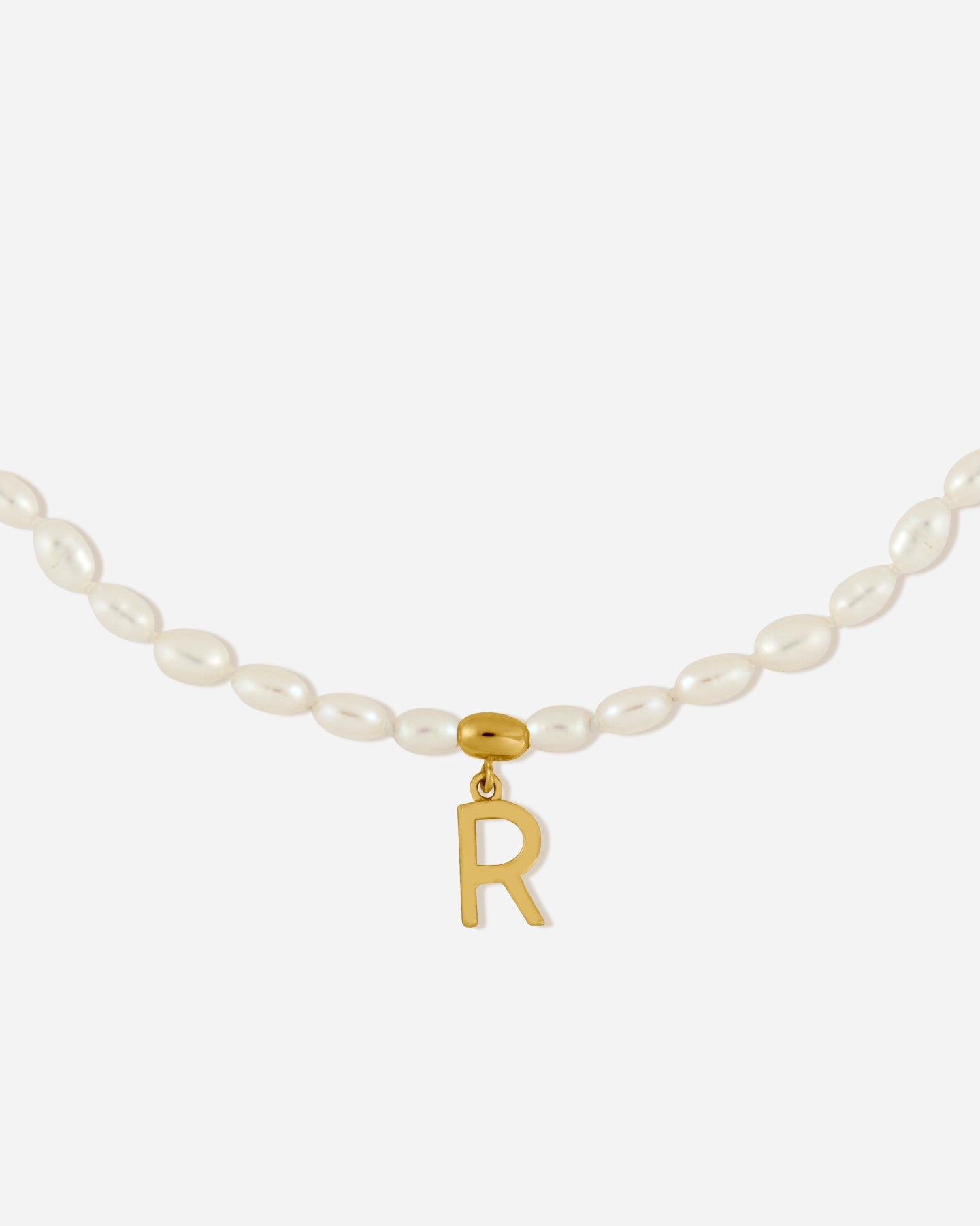 BRUNA The Label Necklace R / 18k Gold Vermeil / Perlen Antibes Letter Choker