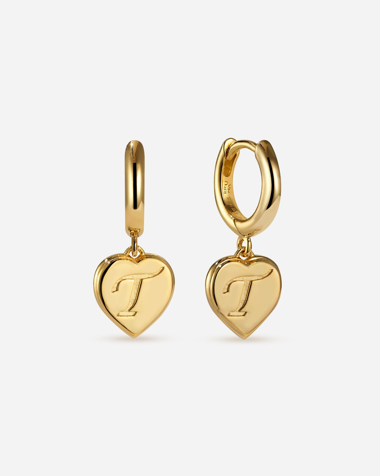 BRUNA The Label Earrings T / 18k Gold Vermeil Bisous Letter Mini Hoops