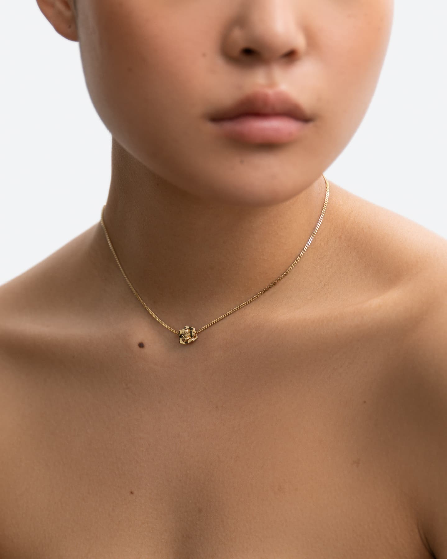 BRUNA The Label Necklace Rose Choker