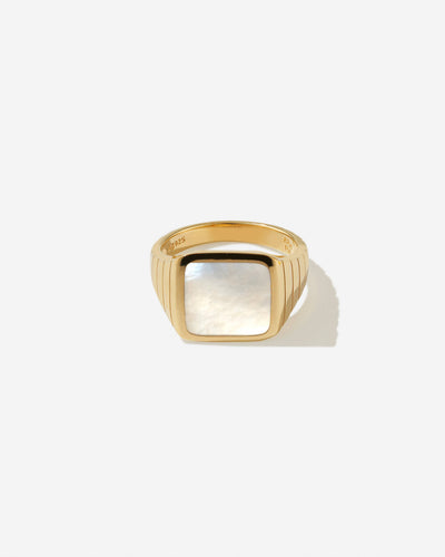Avino Pearl Ring