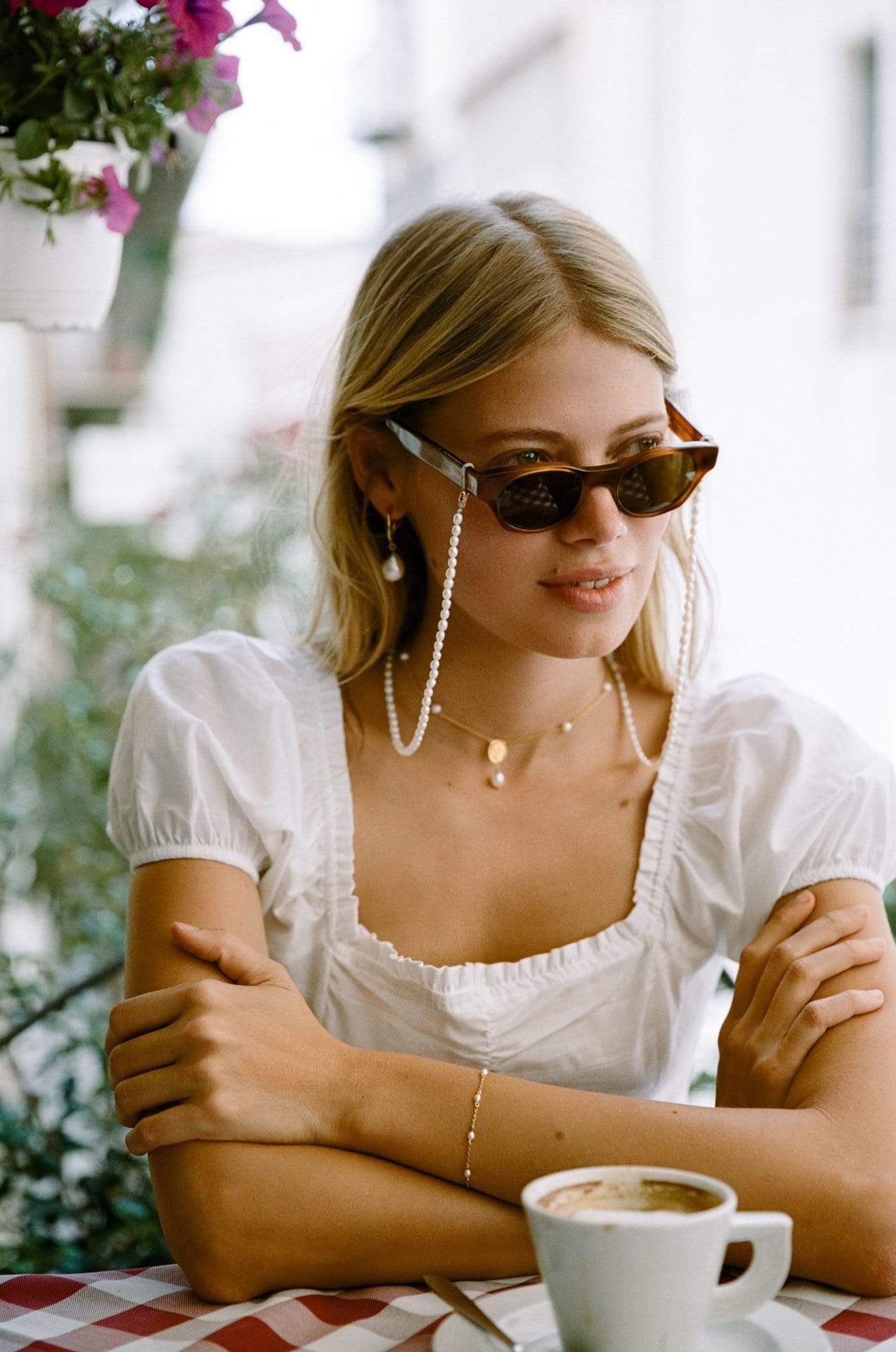 the Champagne Sunglass Chain - BRUNA The Label