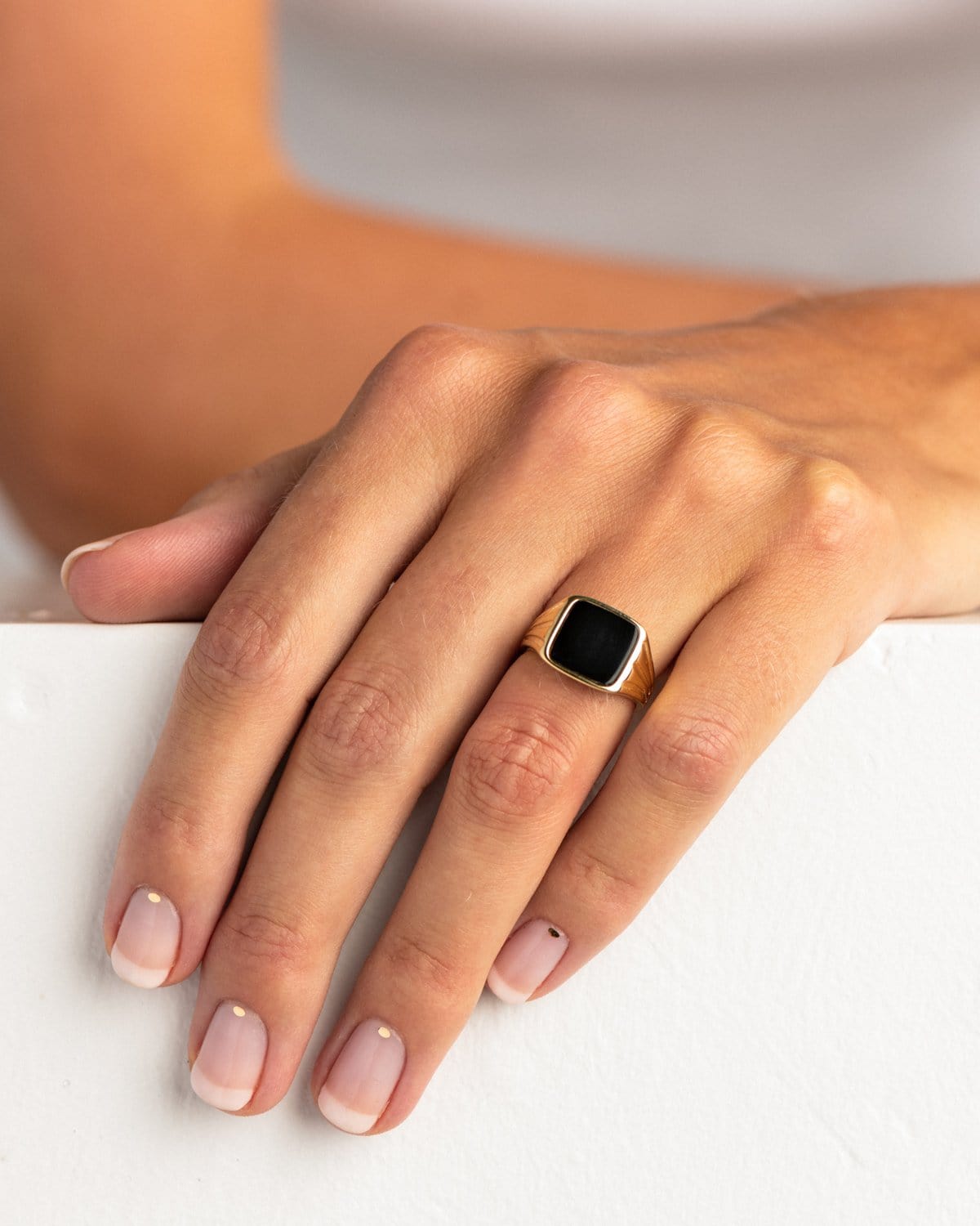 BRUNA The Label Ring Mathilda Ring Onyx